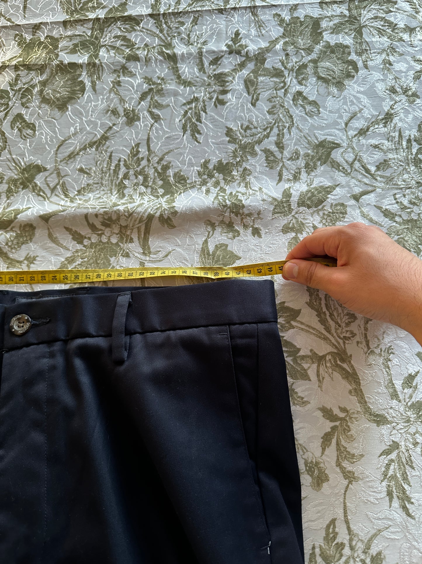 Dockers - T33