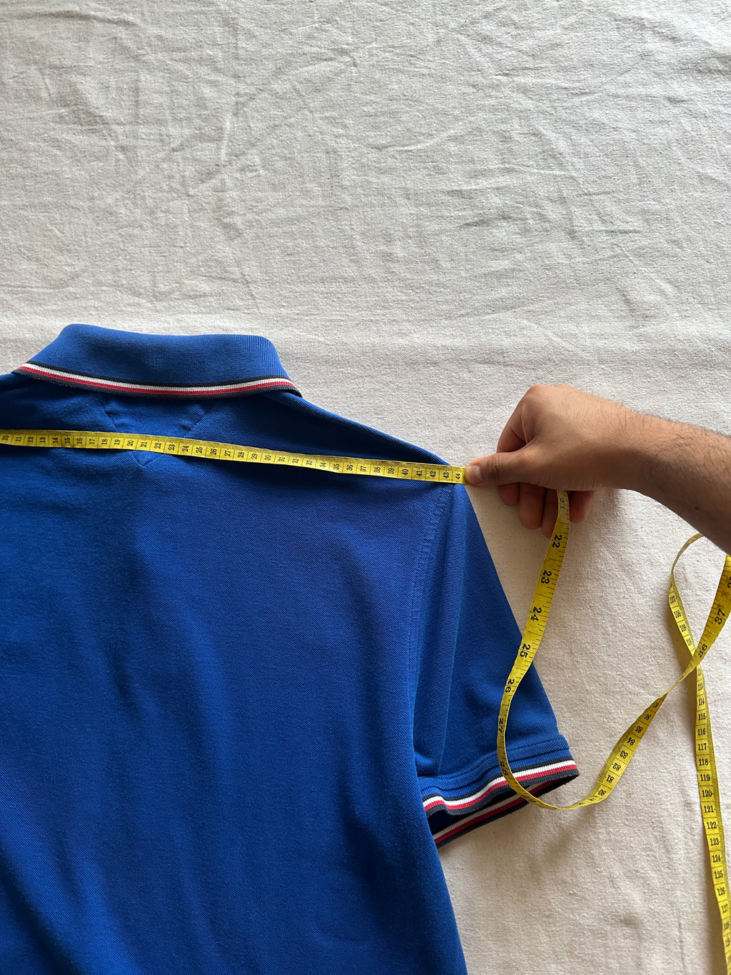 1. Tommy Hilfiger — Camisero Azul, Talla L