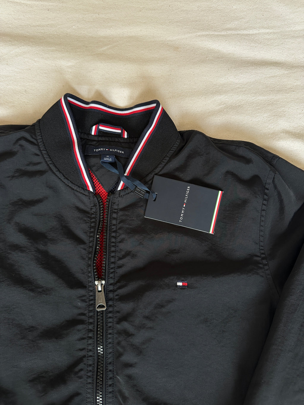 Tommy Hilfiger - Talla M