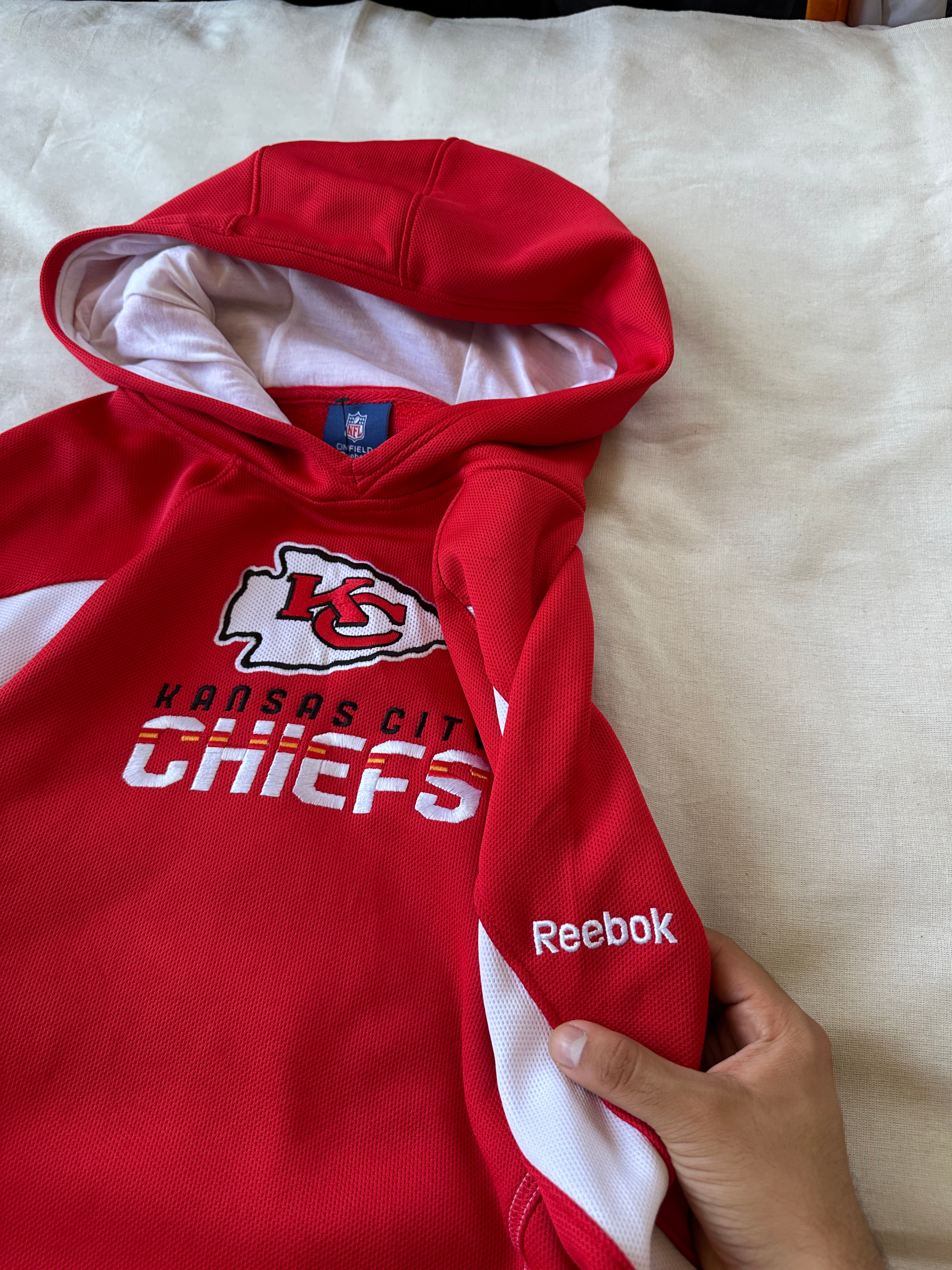 Reebok — Hoodie Jersey, Talla L