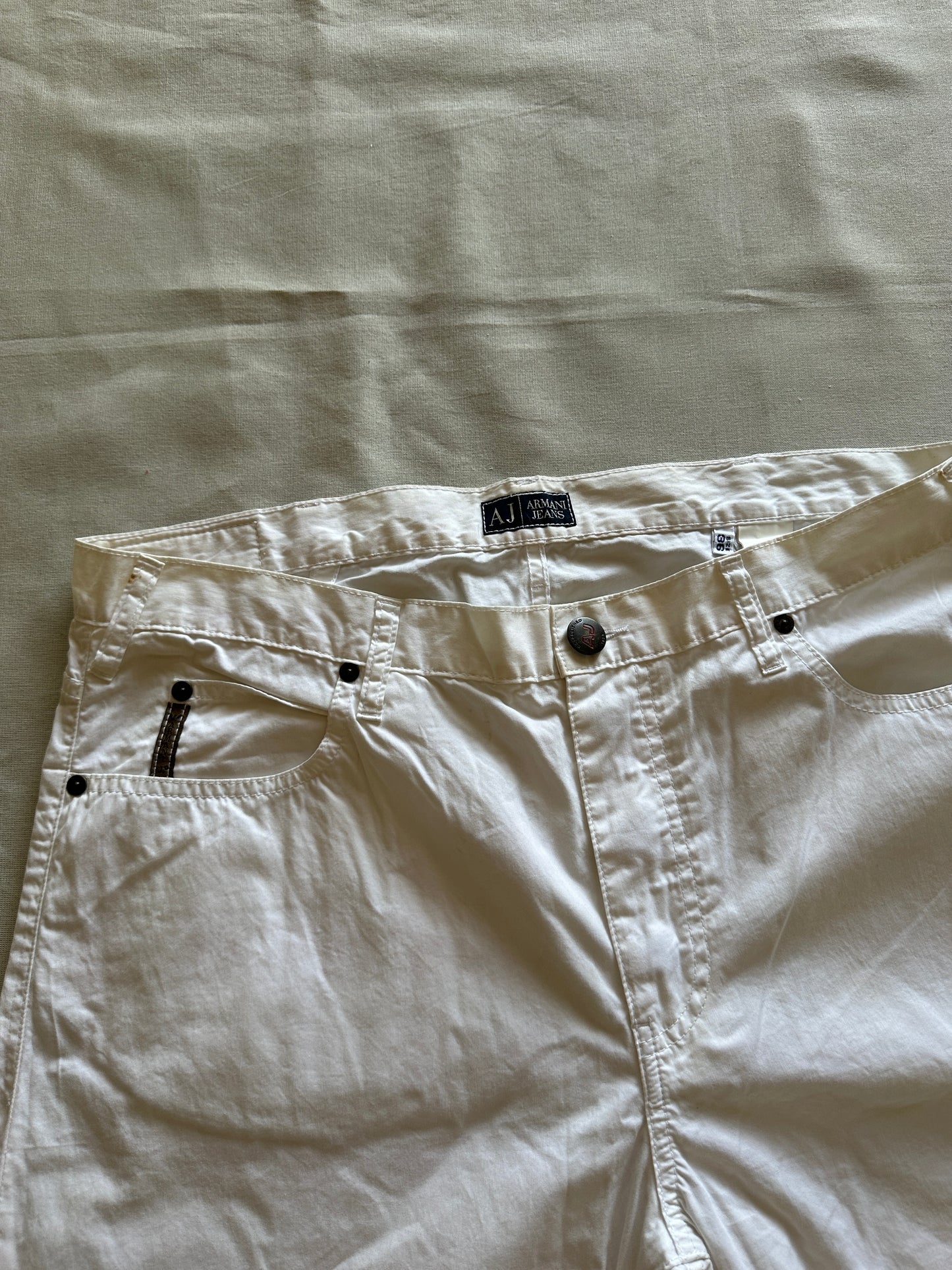 Armani Exchange - T36