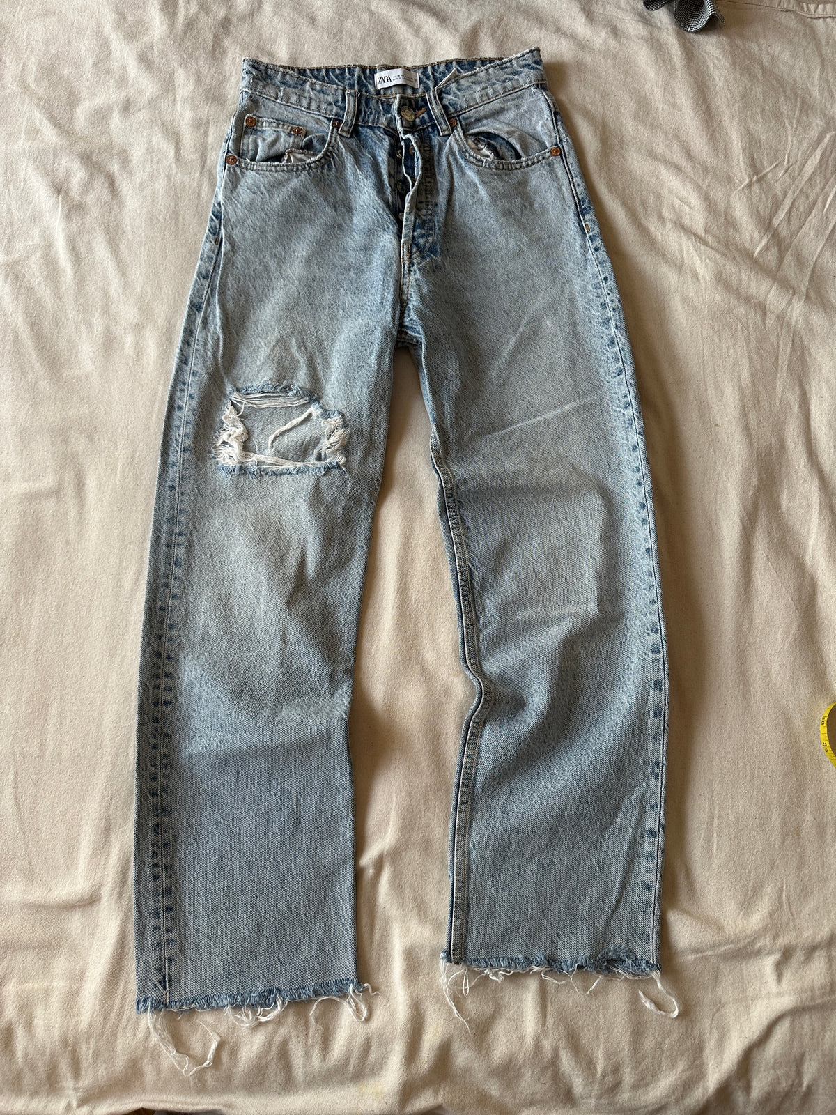Zara — Pantalón, Talla 26