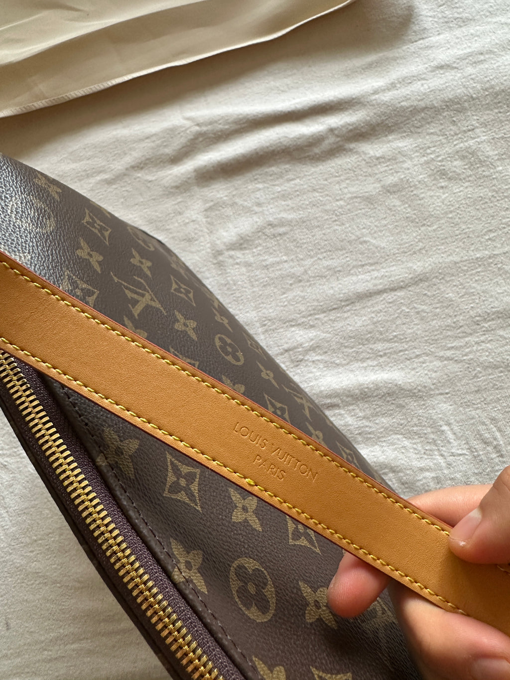 Louis Vuitton — Bolso Exclusivo Frances