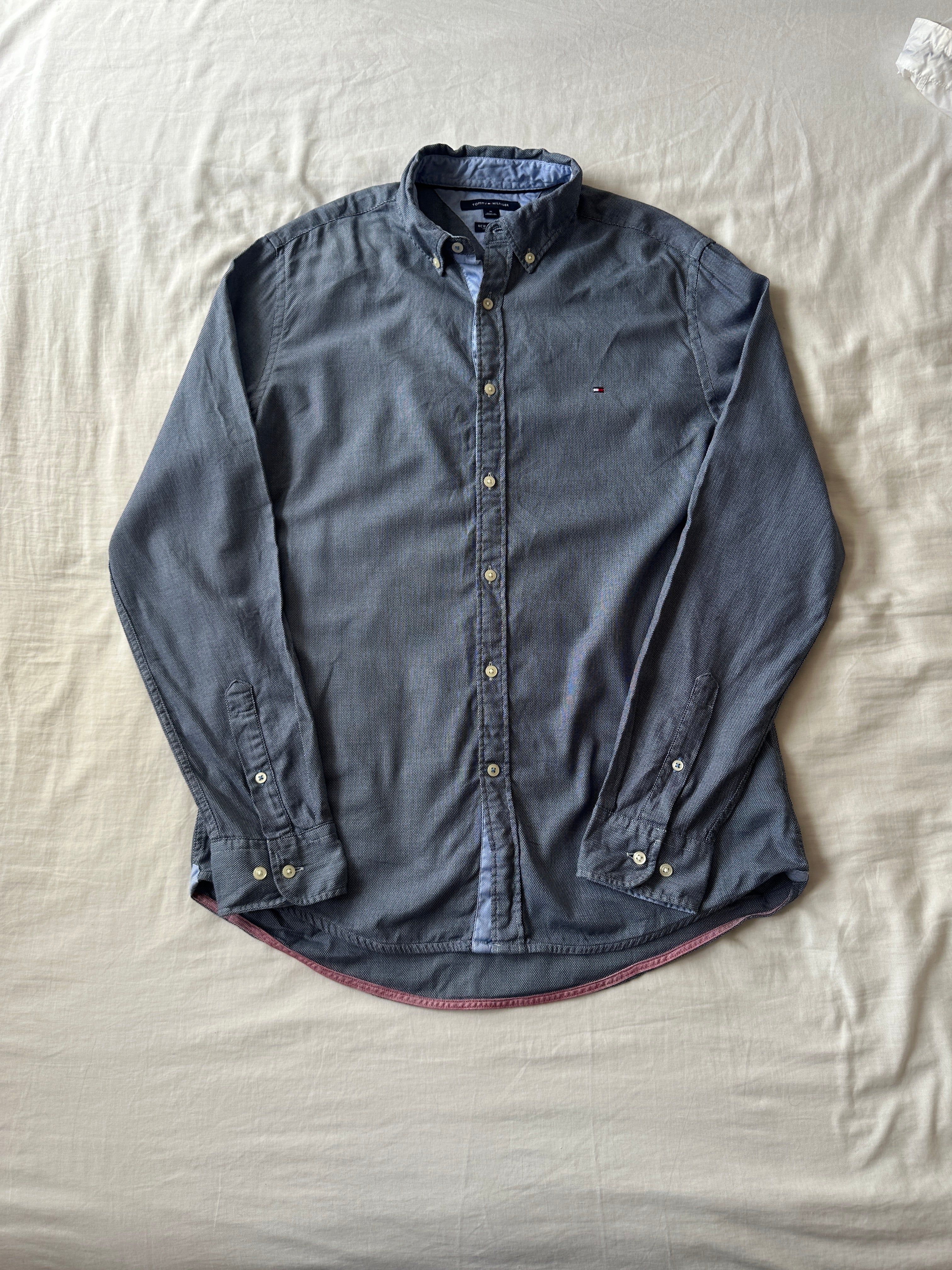 1. Tommy Hilfiger — Camisa Long Sleeve, Talla M