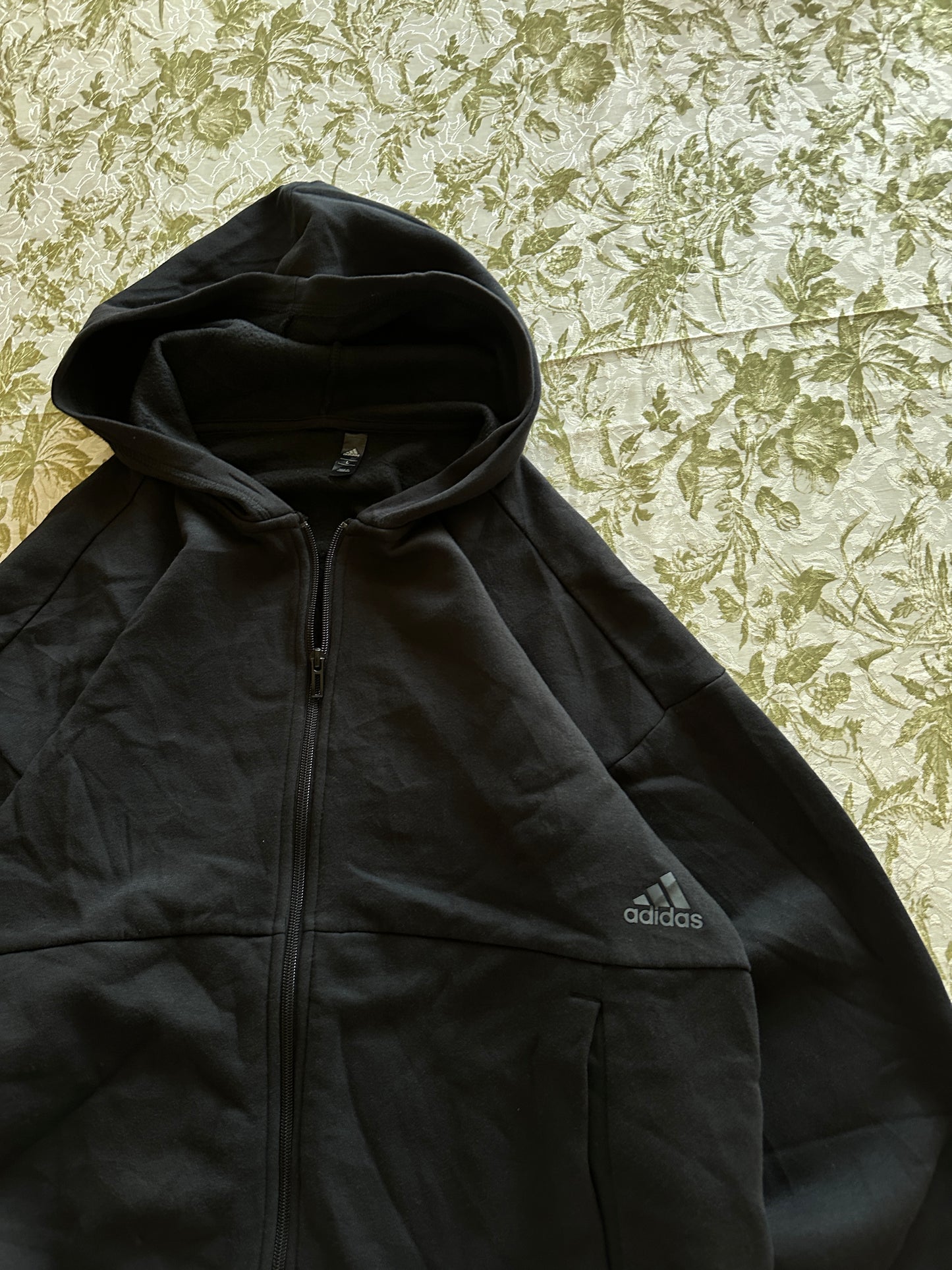 Adidas - L