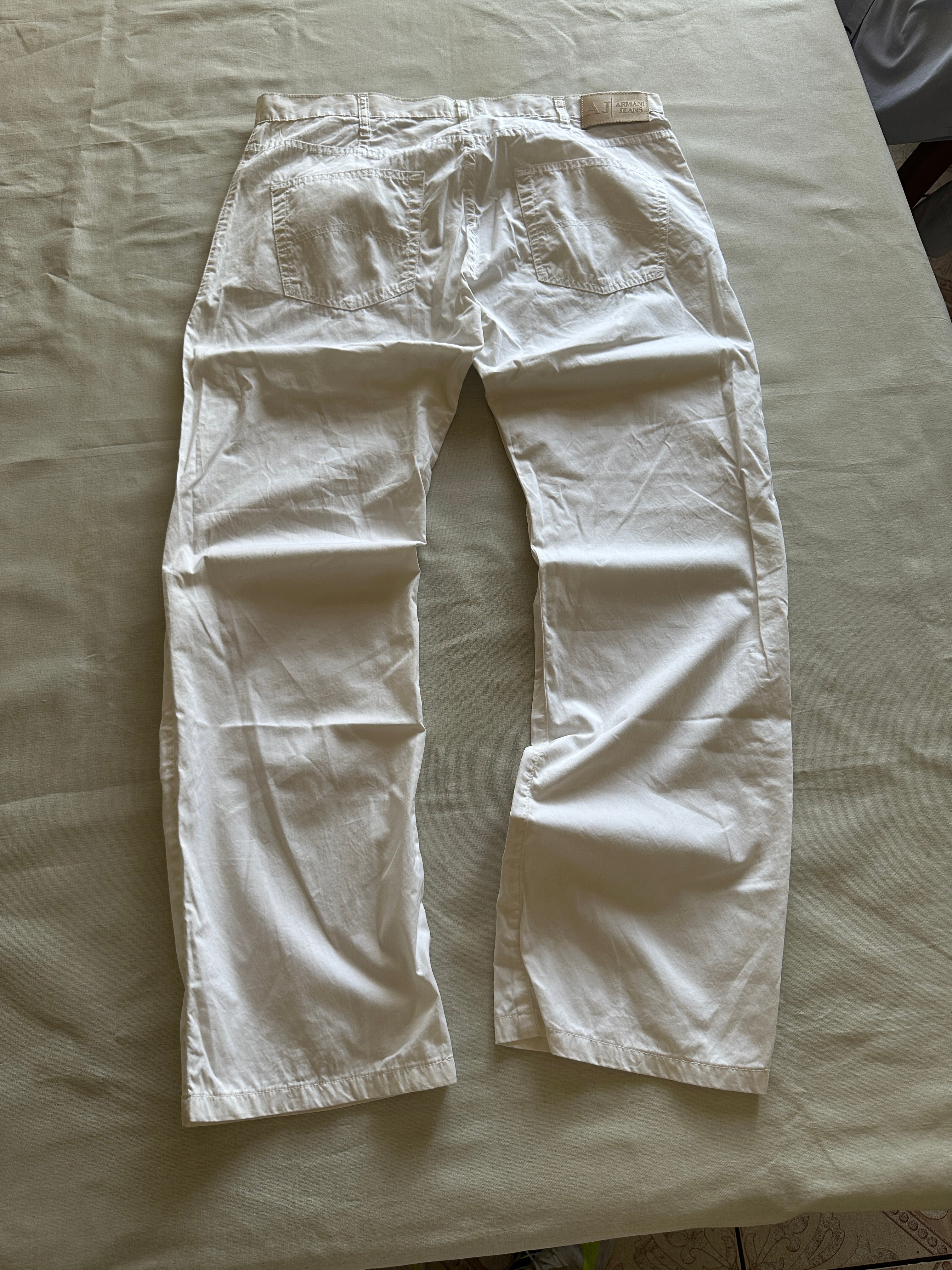 Armani Exchange — Pantalón Blanco, Talla 36