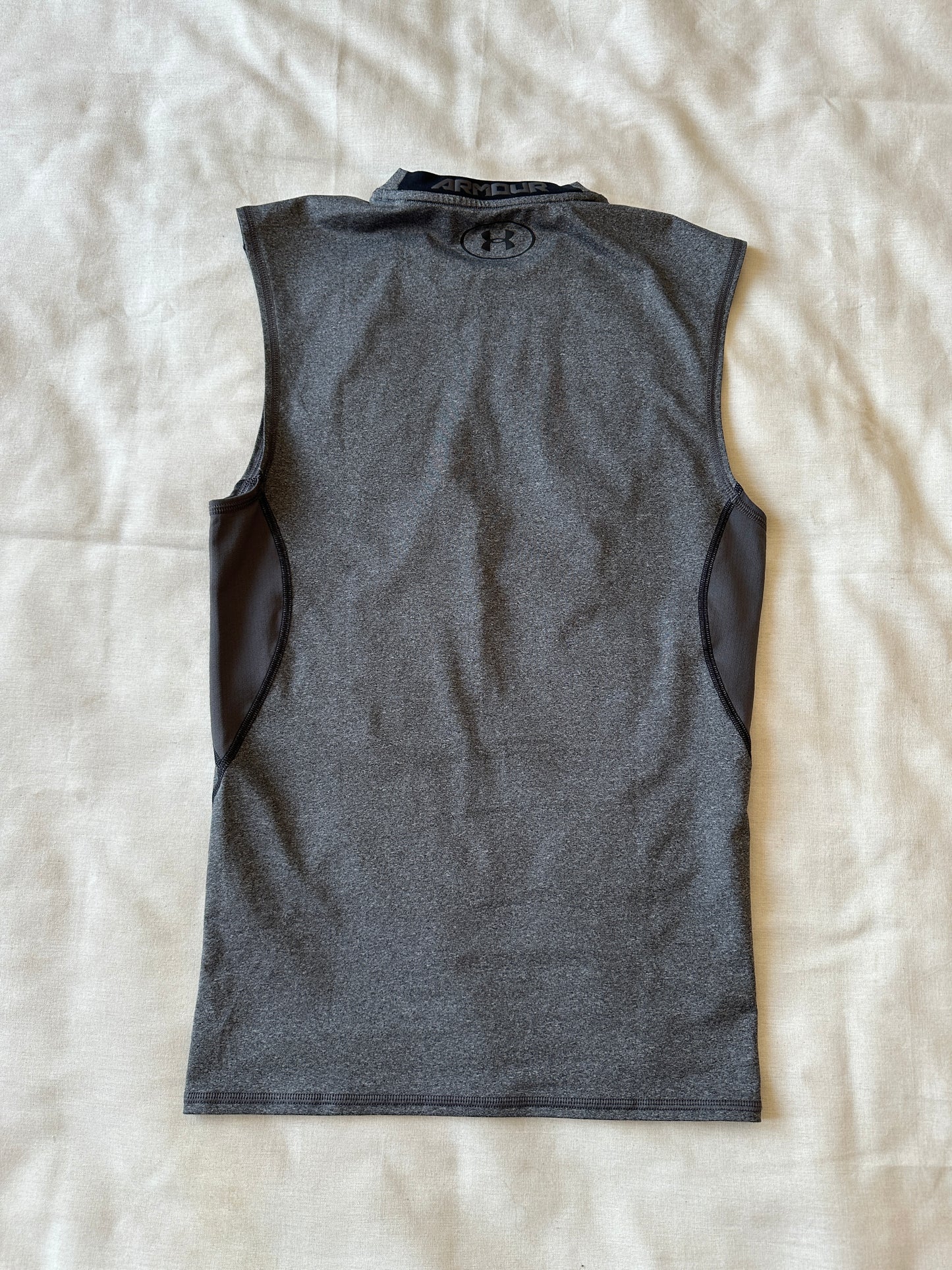 Under Armour - S