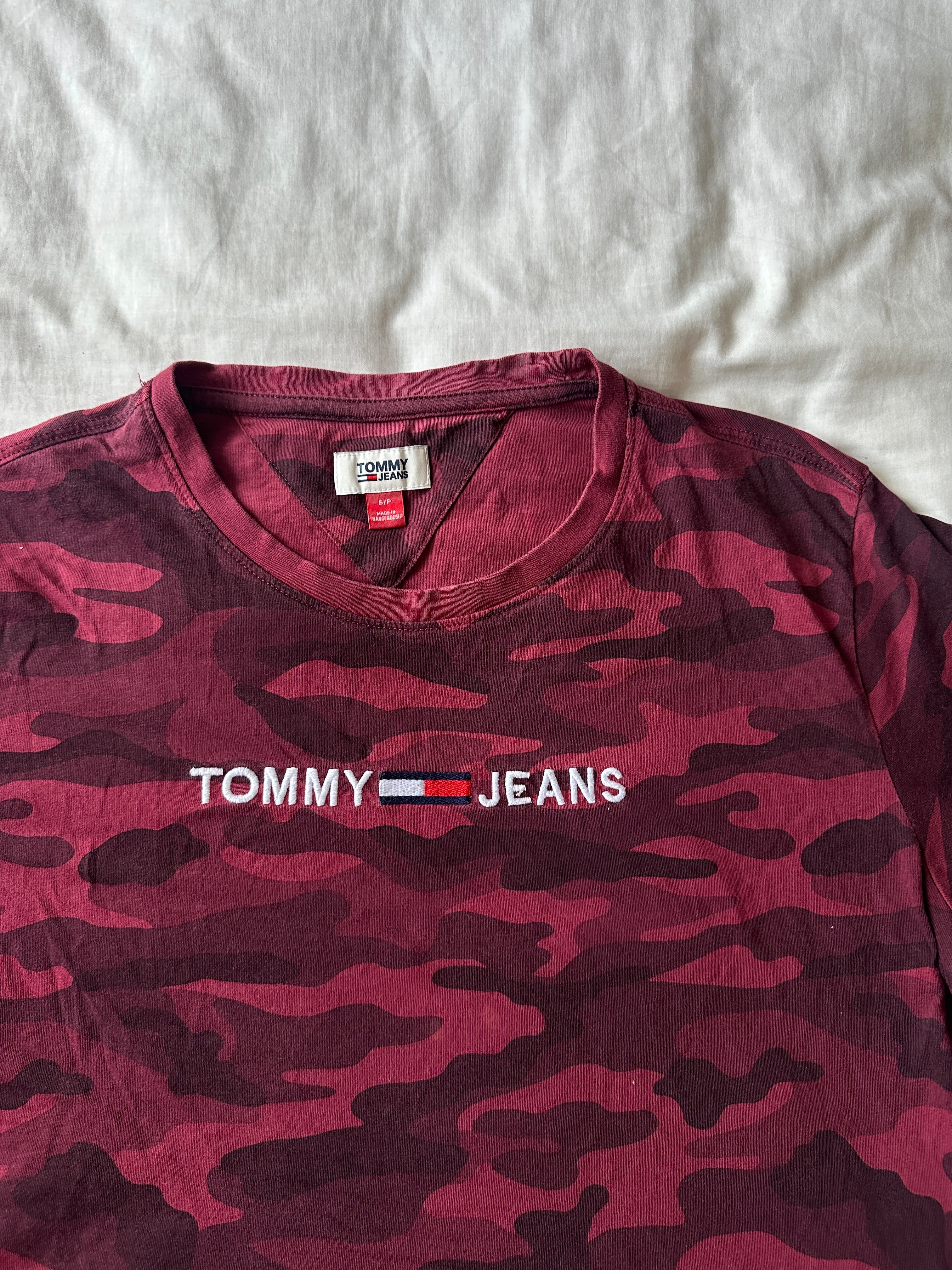 1. Tommy Hilfiger — Polo Camu Dama, Talla S
