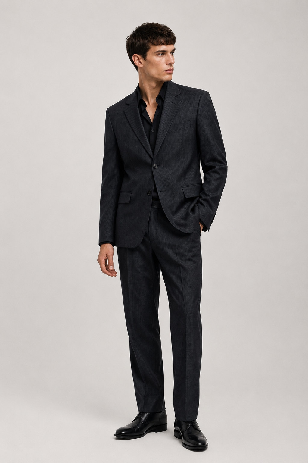 Barrington — Terno Negro, Talla L