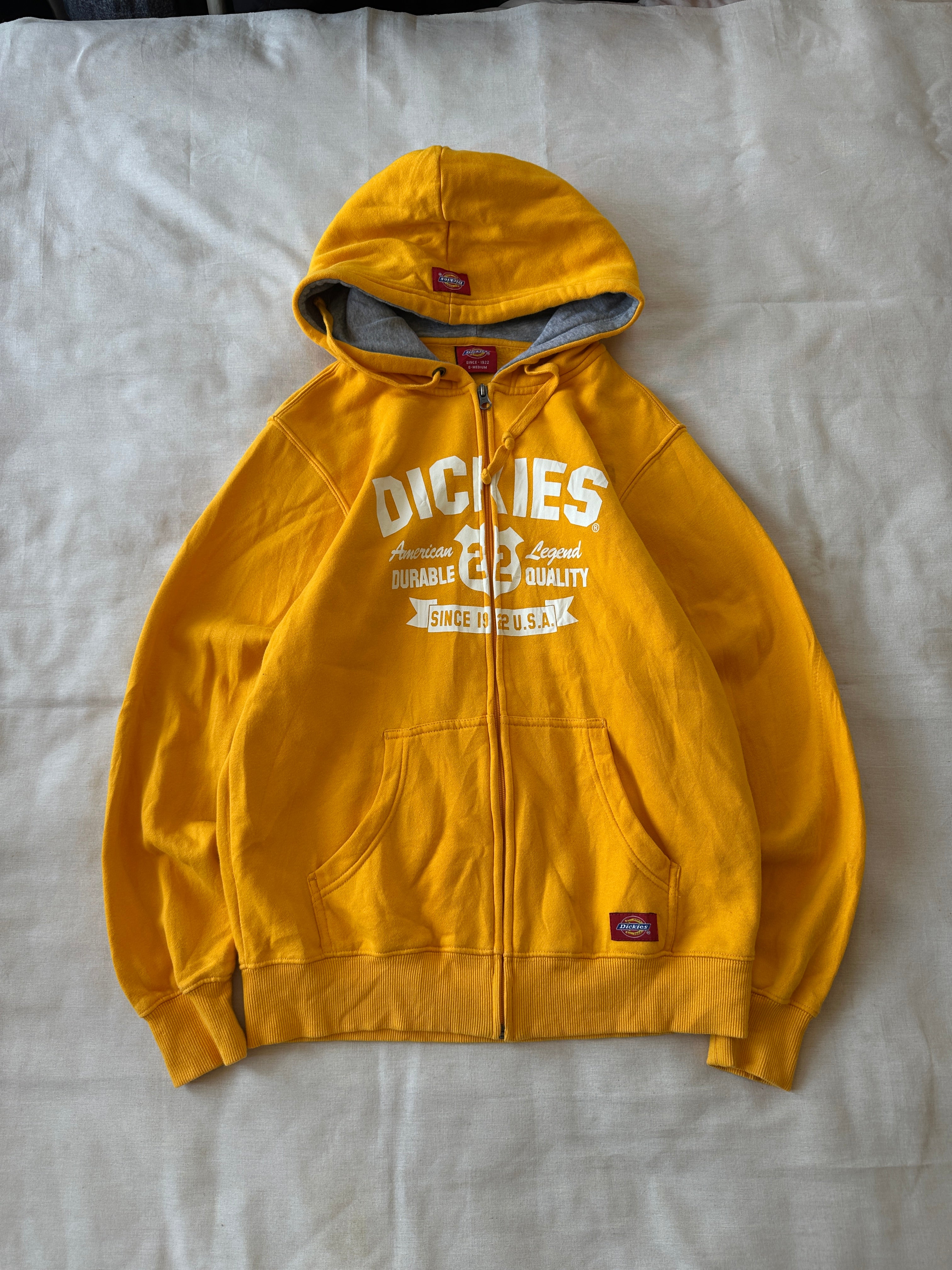 Dickies — Casaca Amarilla, Talla S
