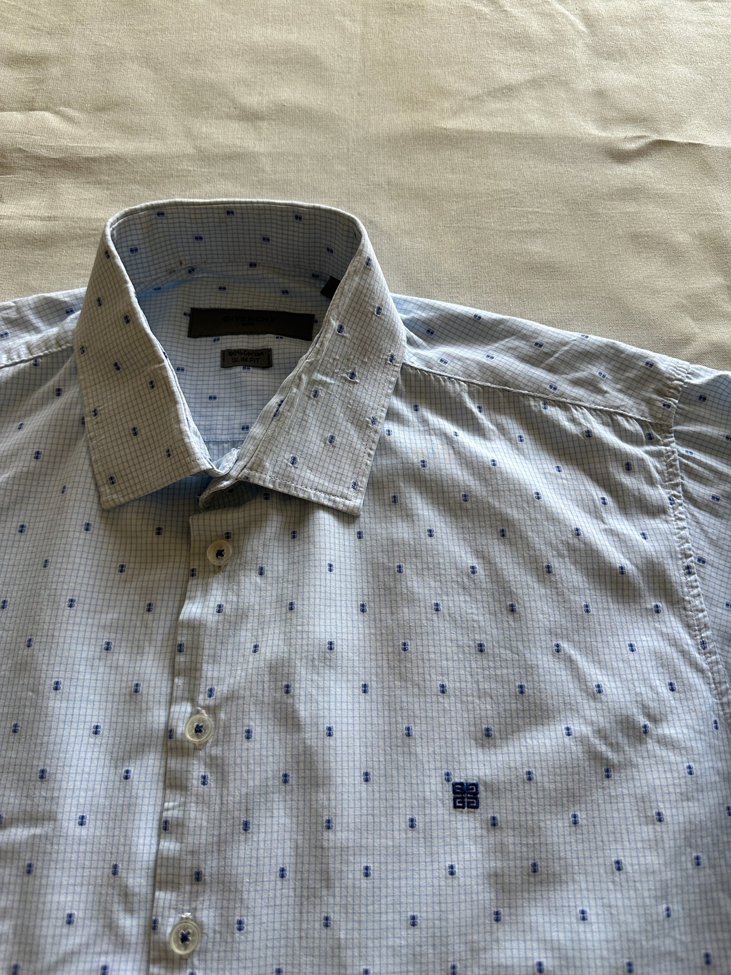 Givenchy - XL