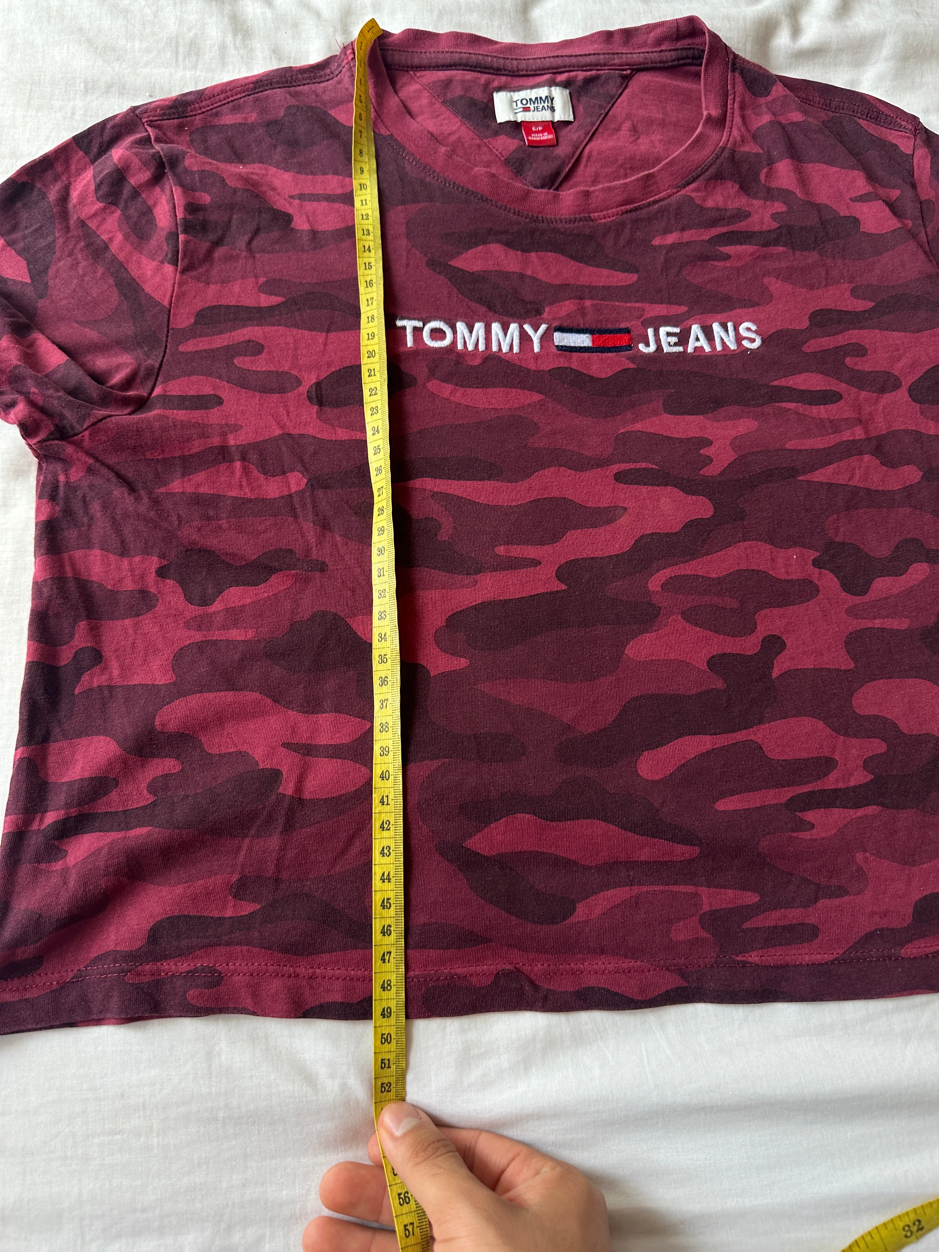 1. Tommy Hilfiger — Polo Camu Dama, Talla S