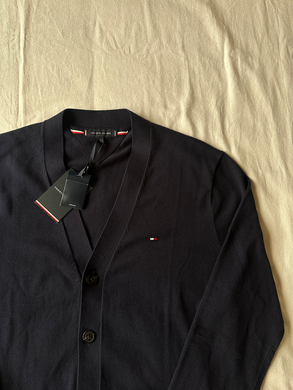 Tommy Hilfiger — Talla L