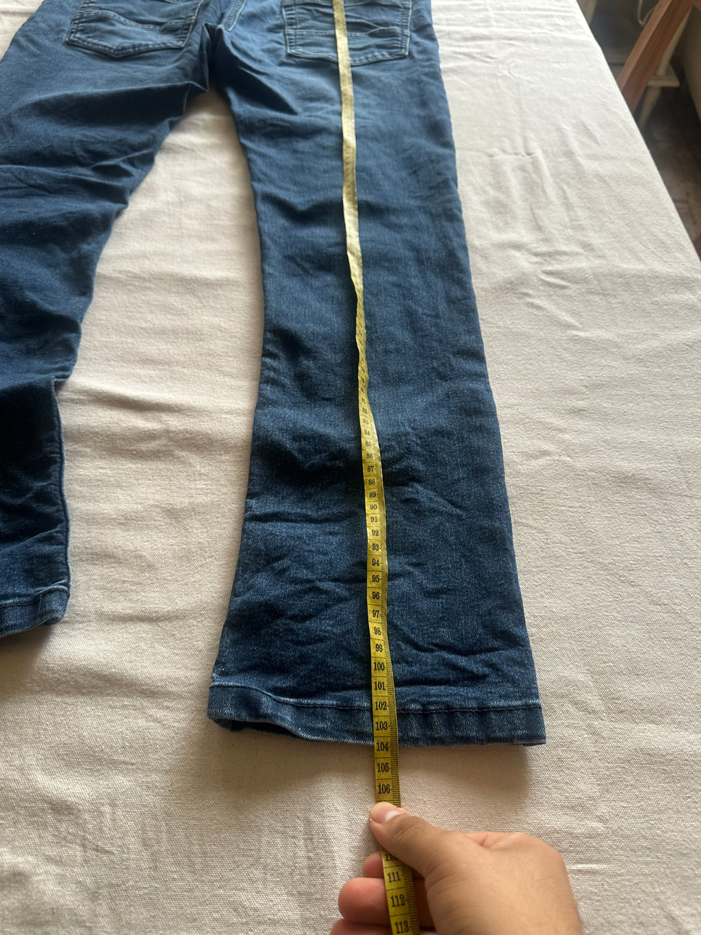 Kenneth Cole — Jean Slimfit, Talla 32