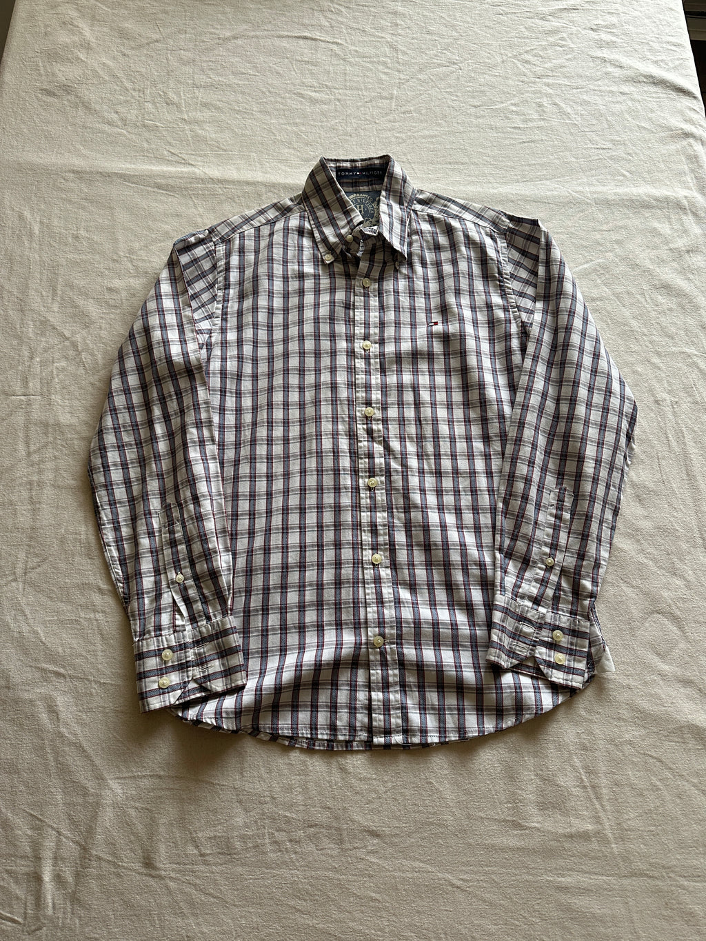 1. Tommy Hilfiger — Camisa Cuadros, Talla S