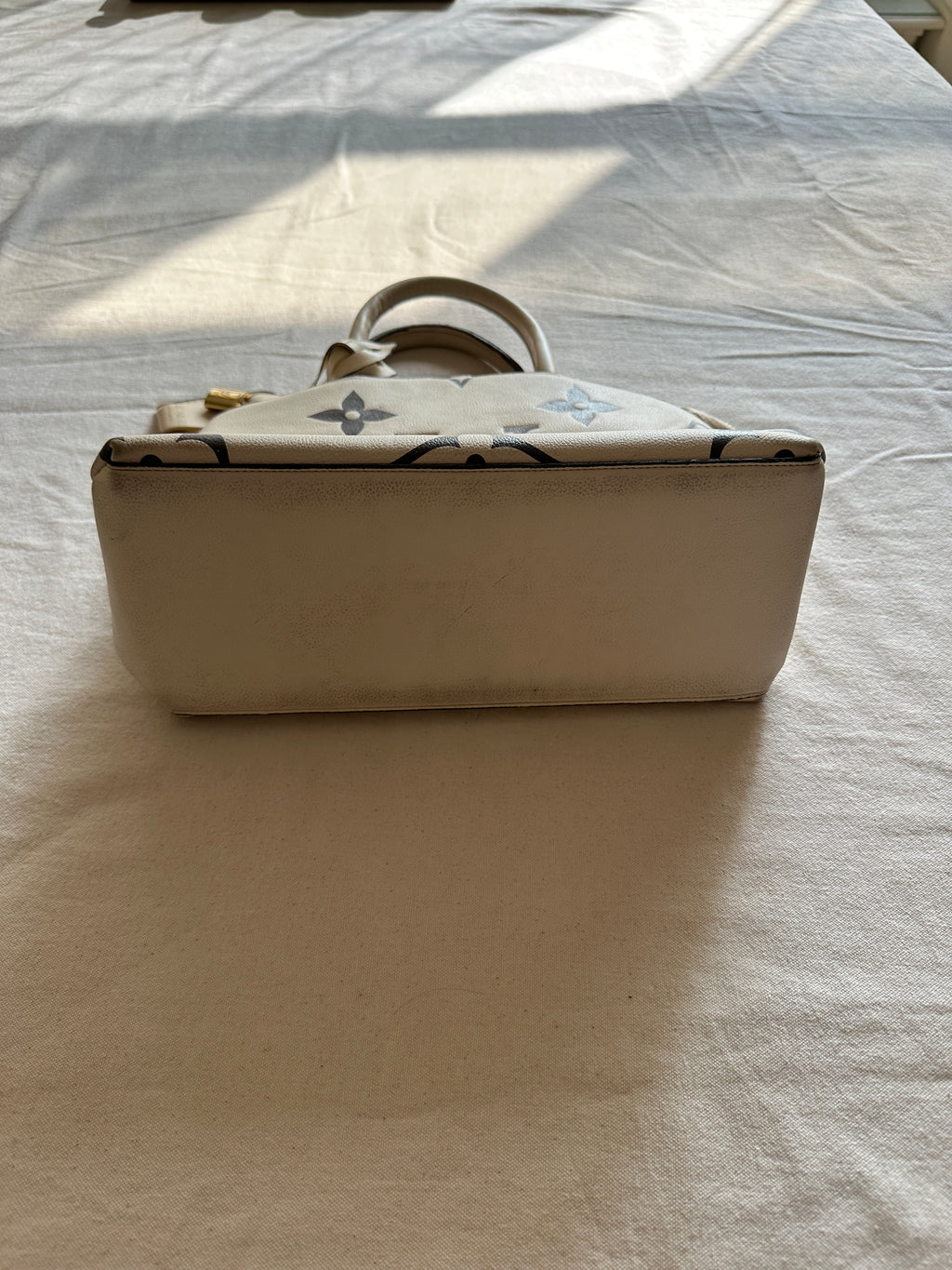 Louis Vuitton Petit Palais Handbag