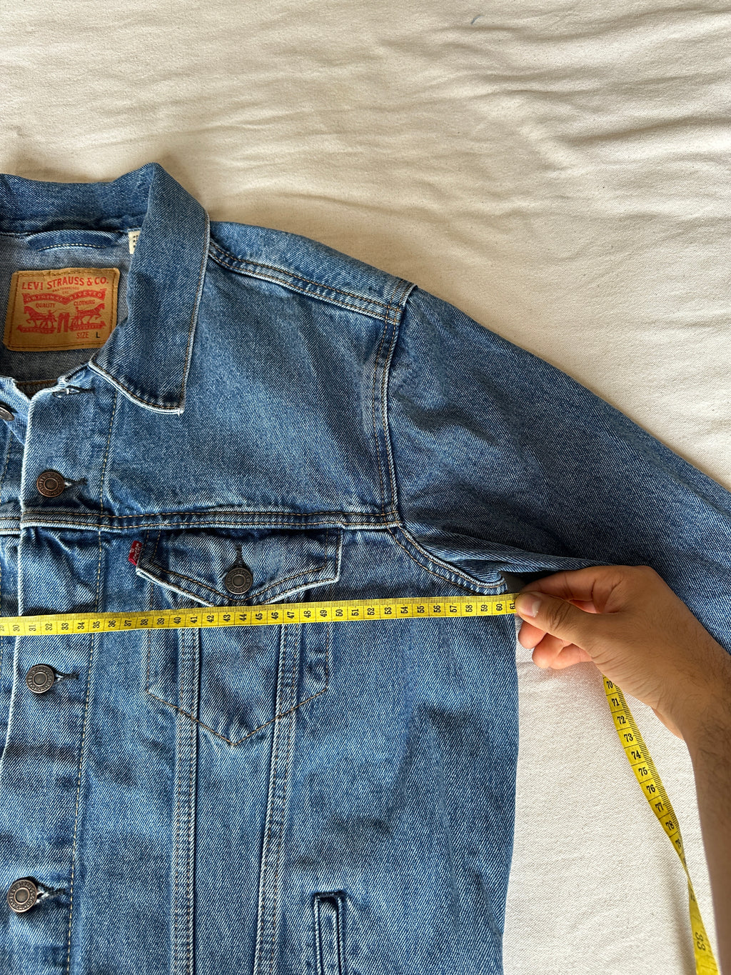 Levi’s — Talla L