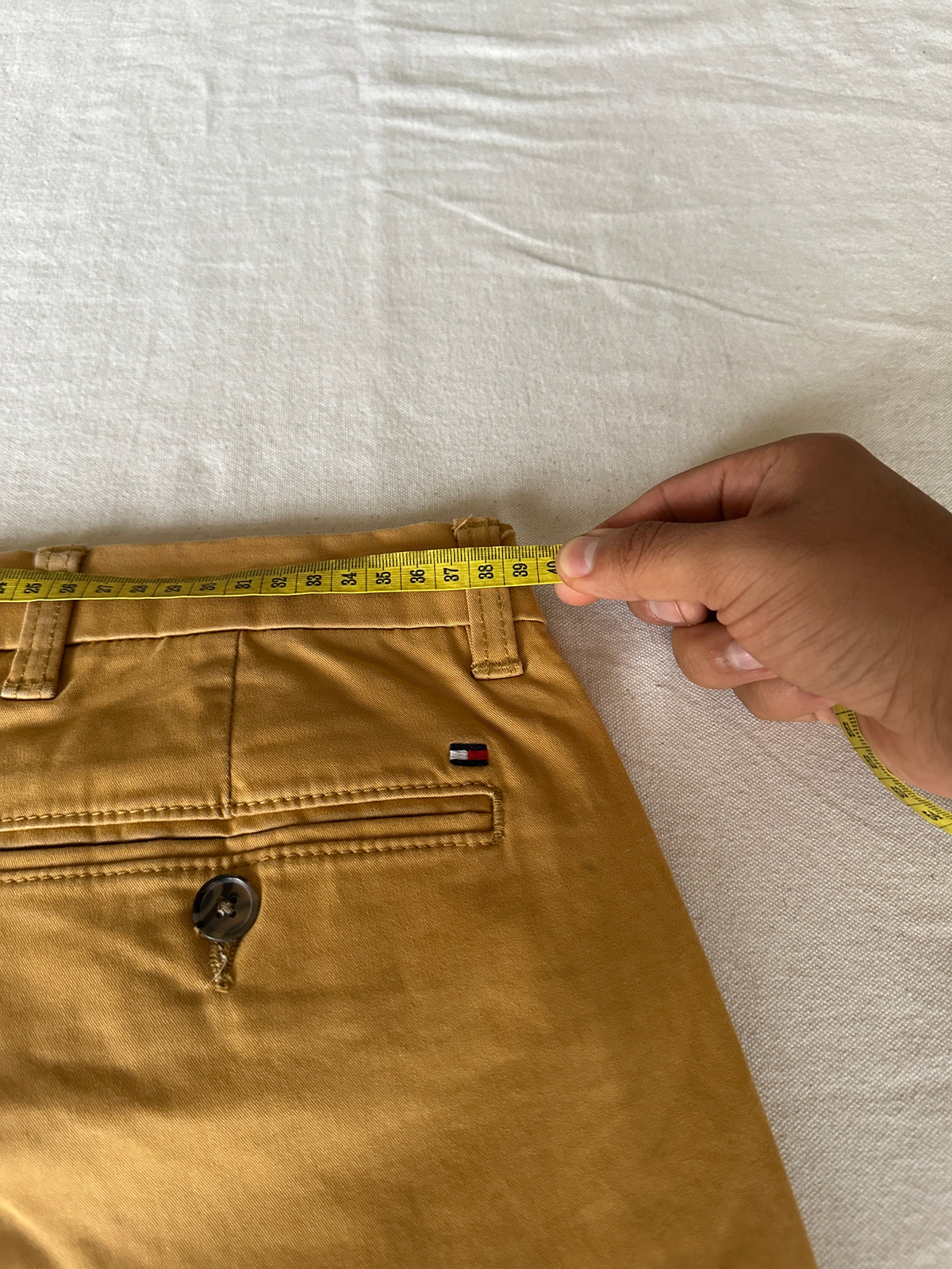 Tommy Hilfiger — Pantalón, Talla 30