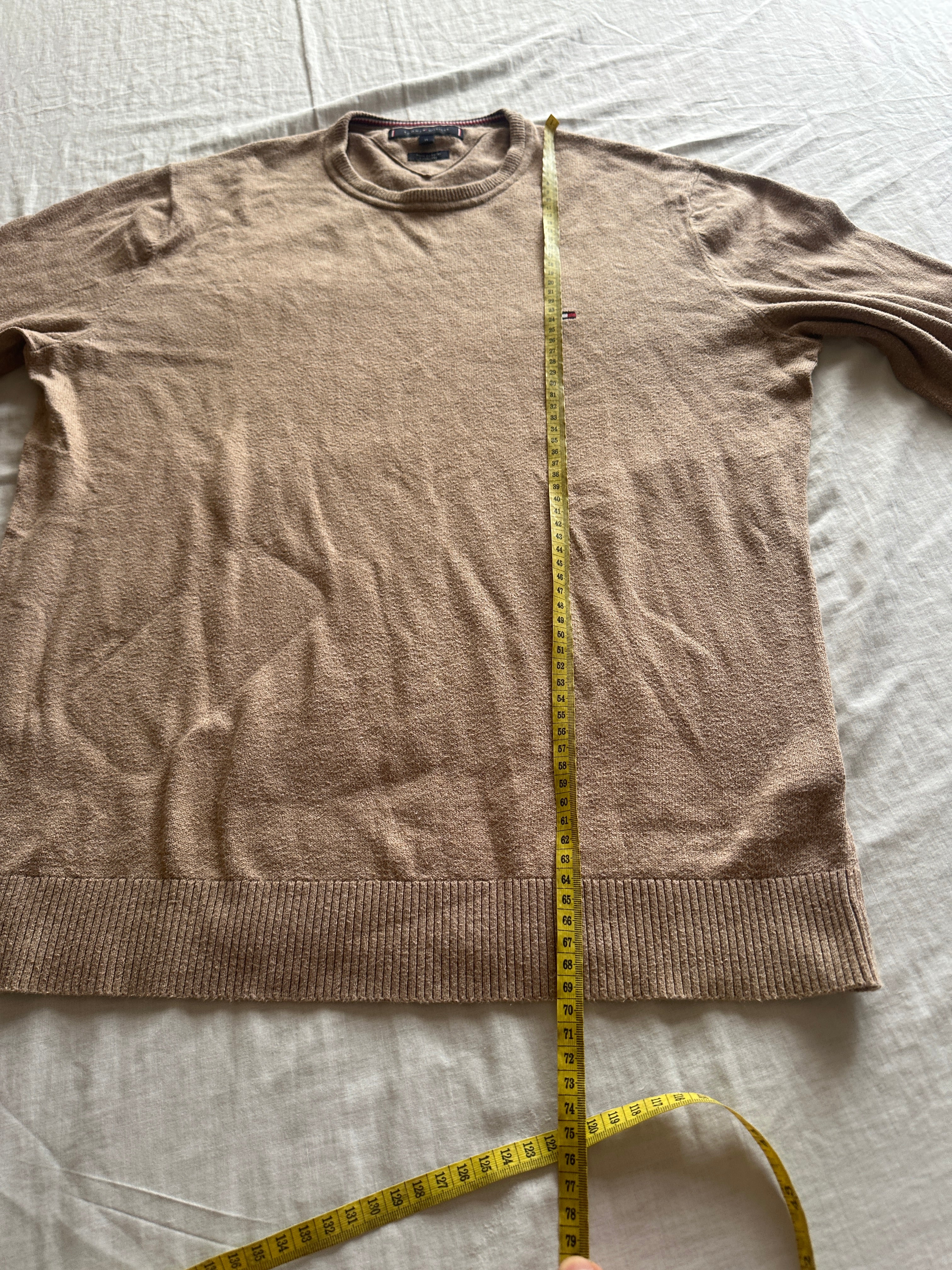 1. Tommy Hilfiger — Sweater Hilo, Talla M