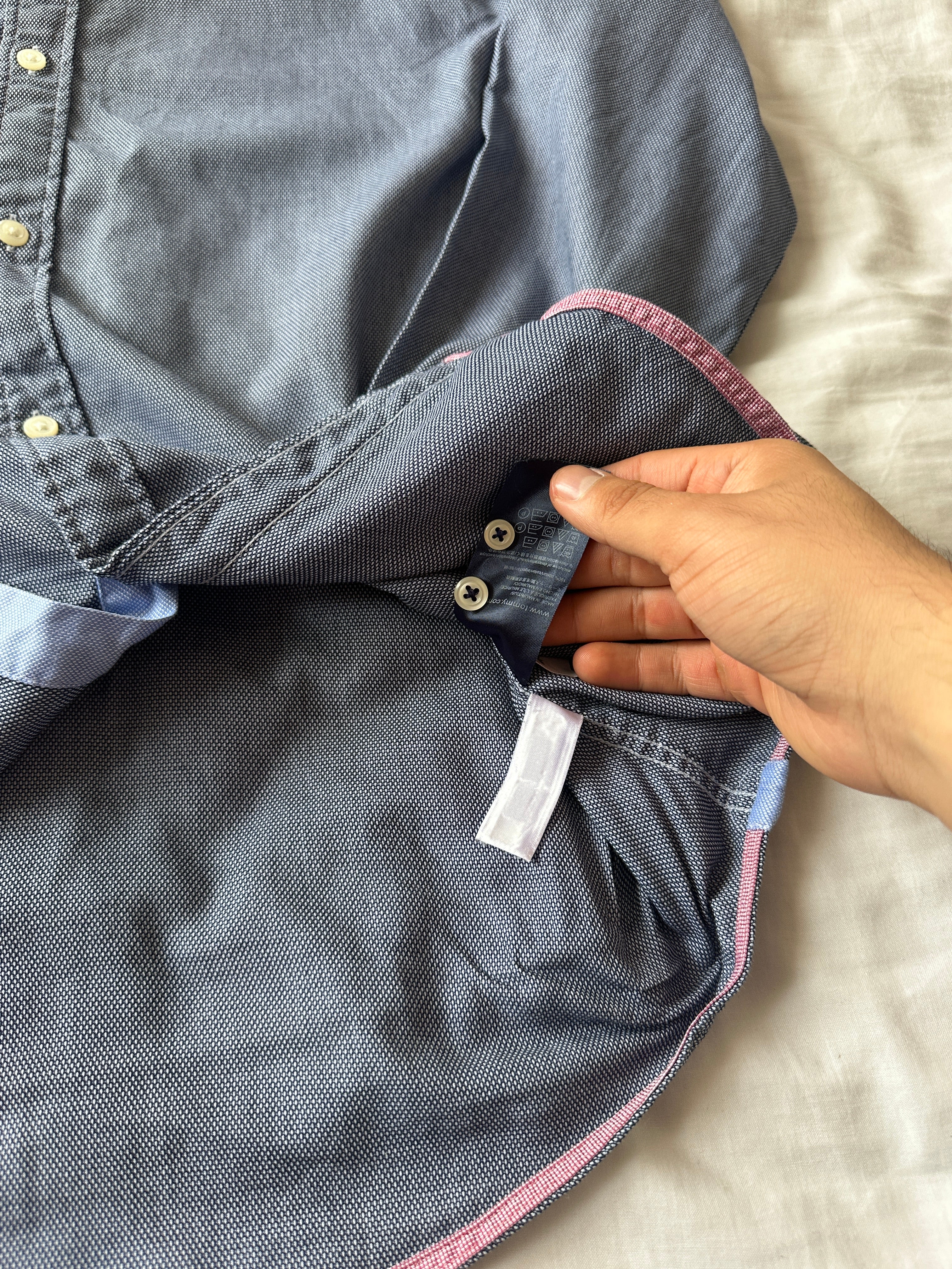 1. Tommy Hilfiger — Camisa Long Sleeve, Talla M