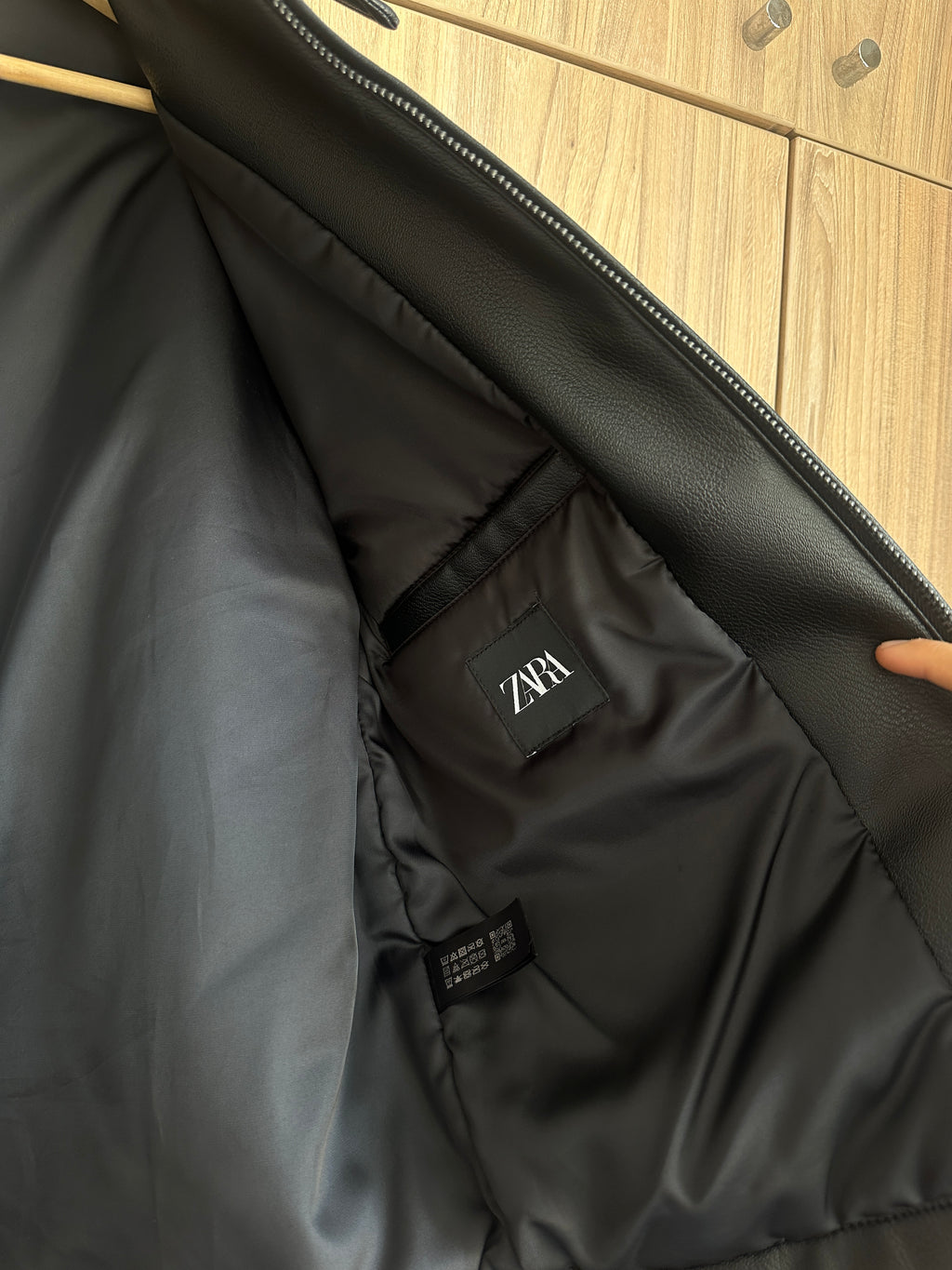 Zara — Casaca, Talla M