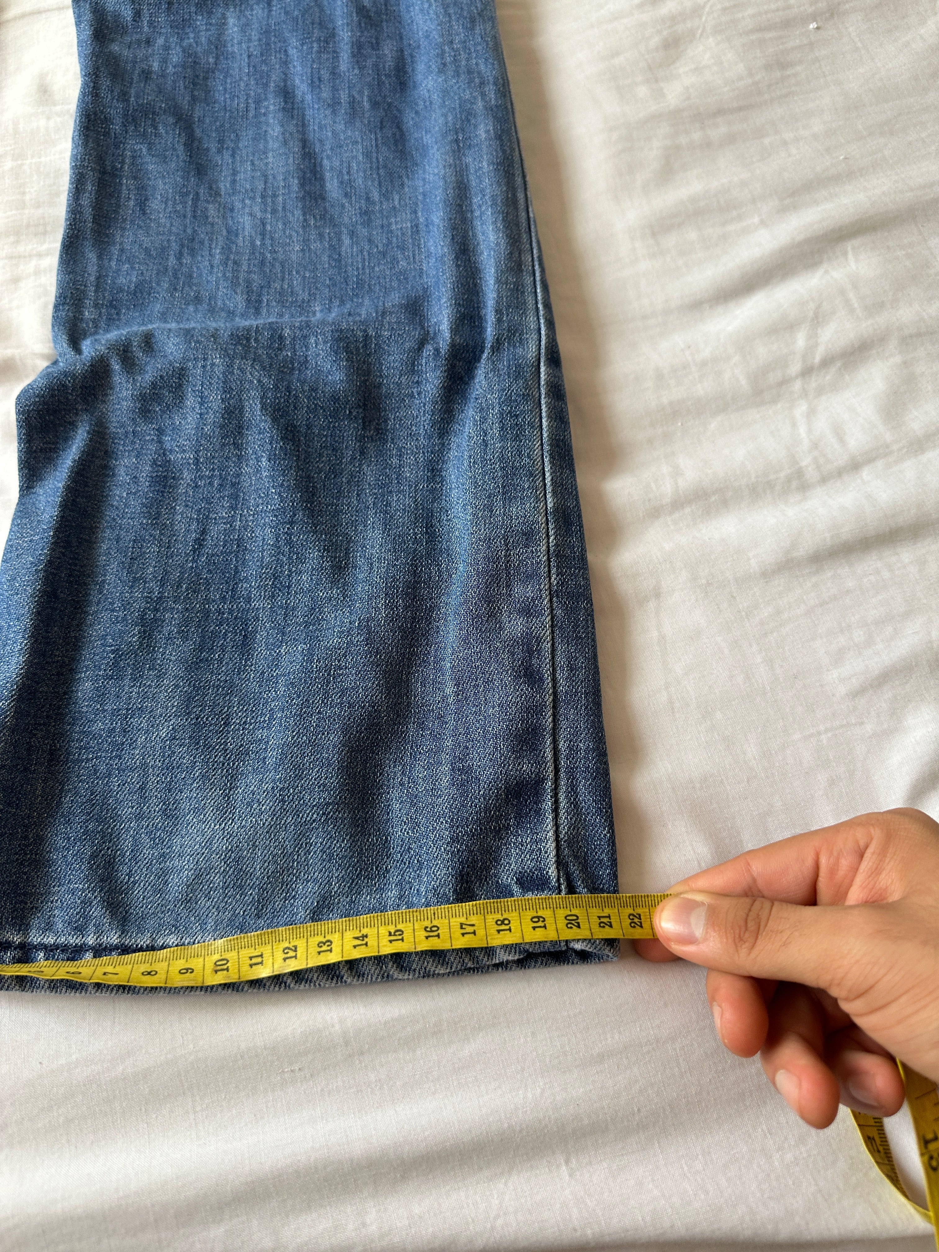 Guess — Jean Slimfit, Talla 34