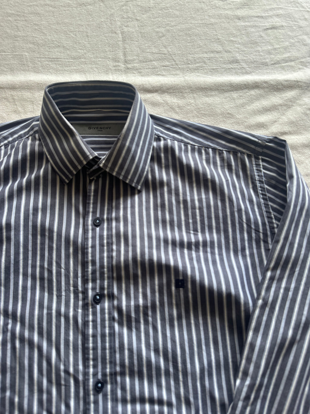 Givenchy — Camisa Rayas, Talla XL