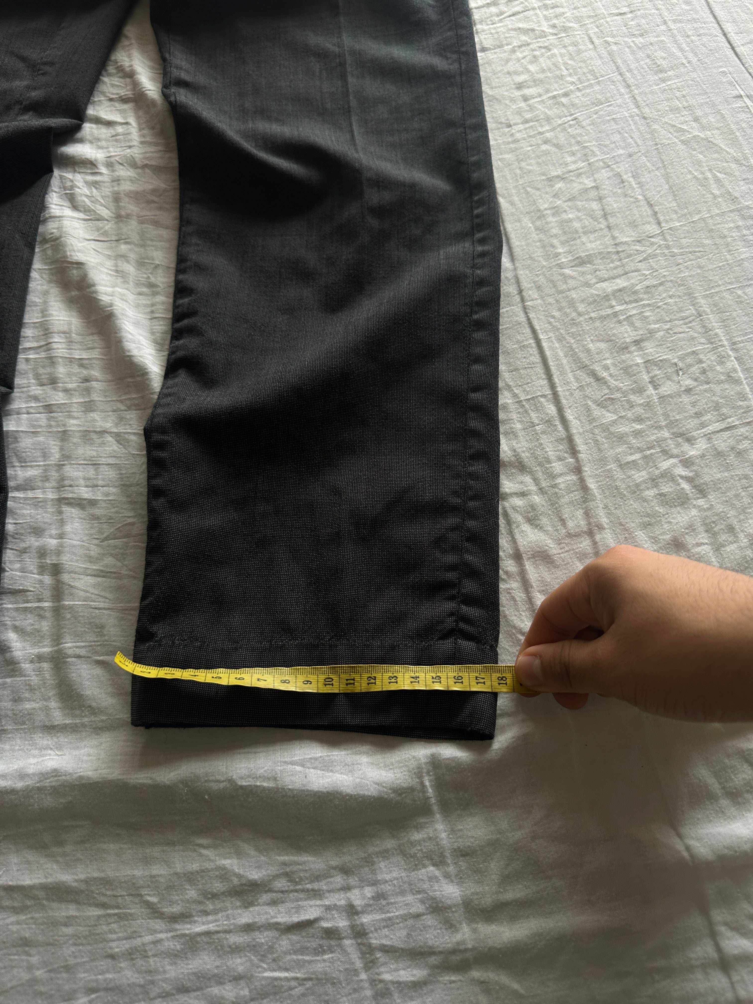 Hugo Boss — Pantalón de Vestir, Talla 32