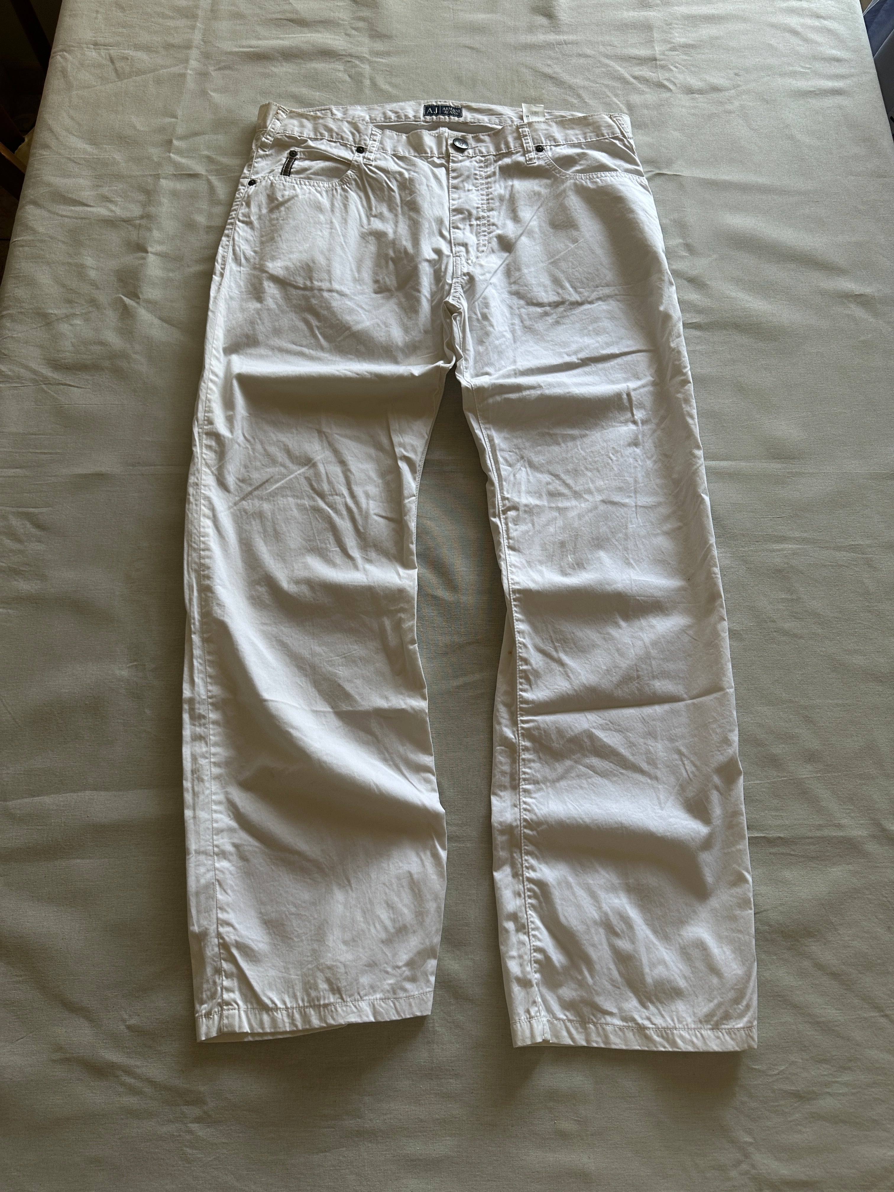 Armani Exchange — Pantalón Blanco, Talla 36