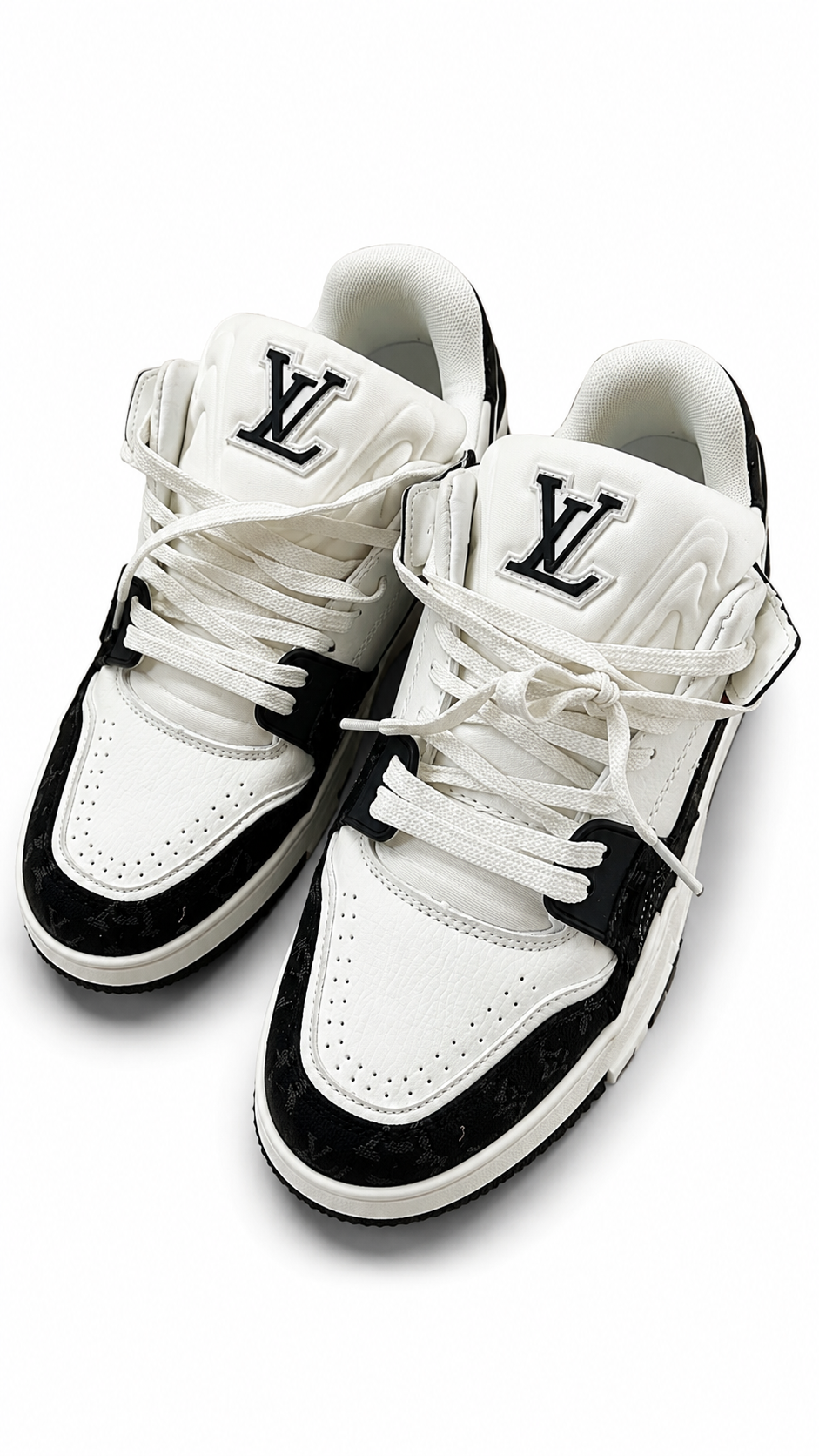 Louis Vuitton — Zapatillas, Talla 44
