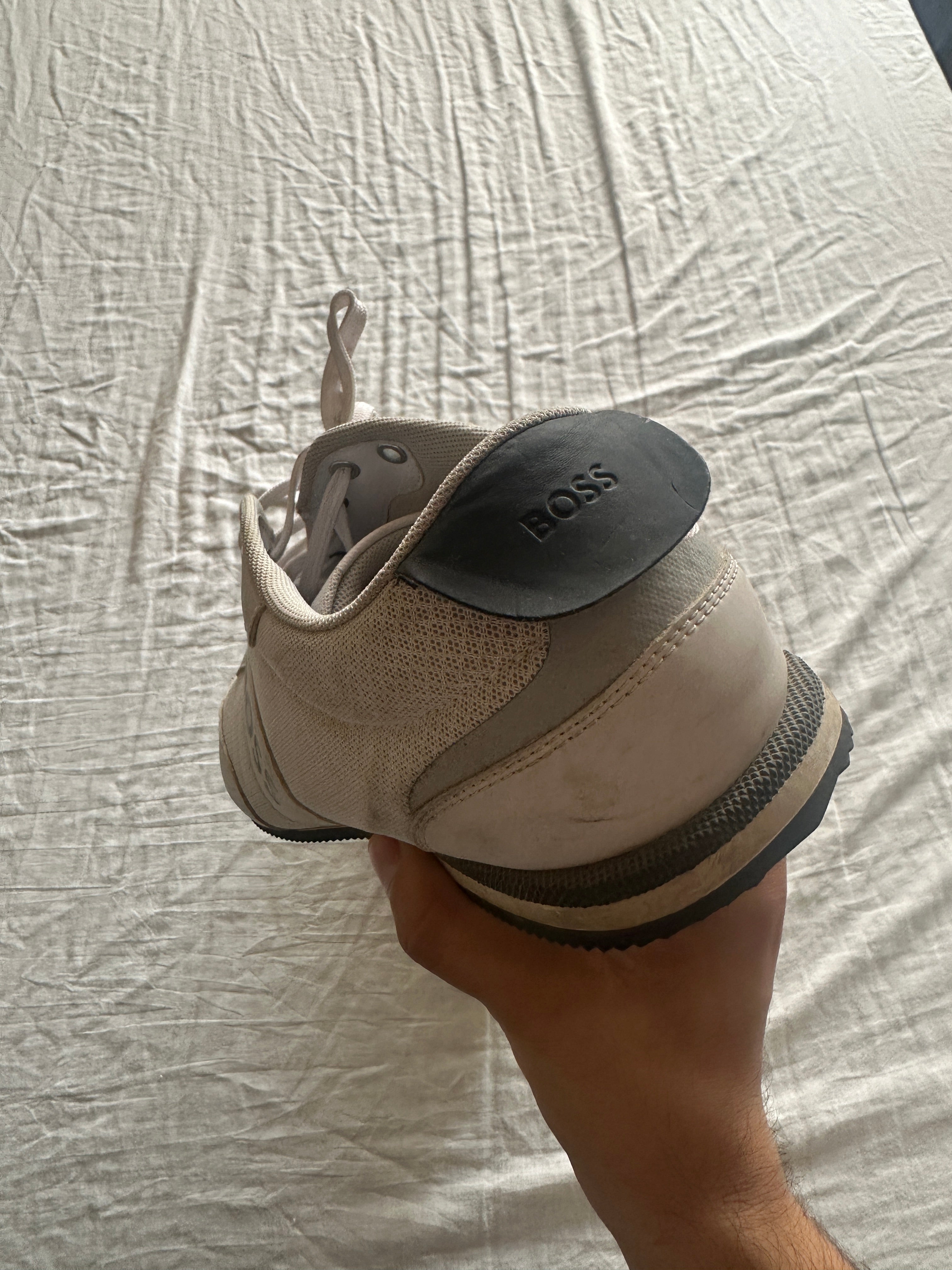 Hugo Boss — Zapatillas Blancas, Talla 45