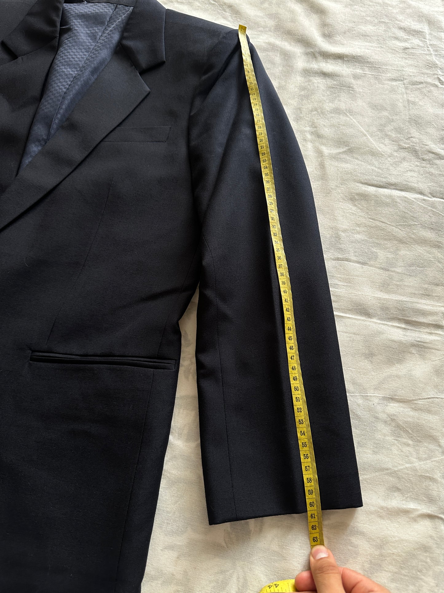 Suit - L