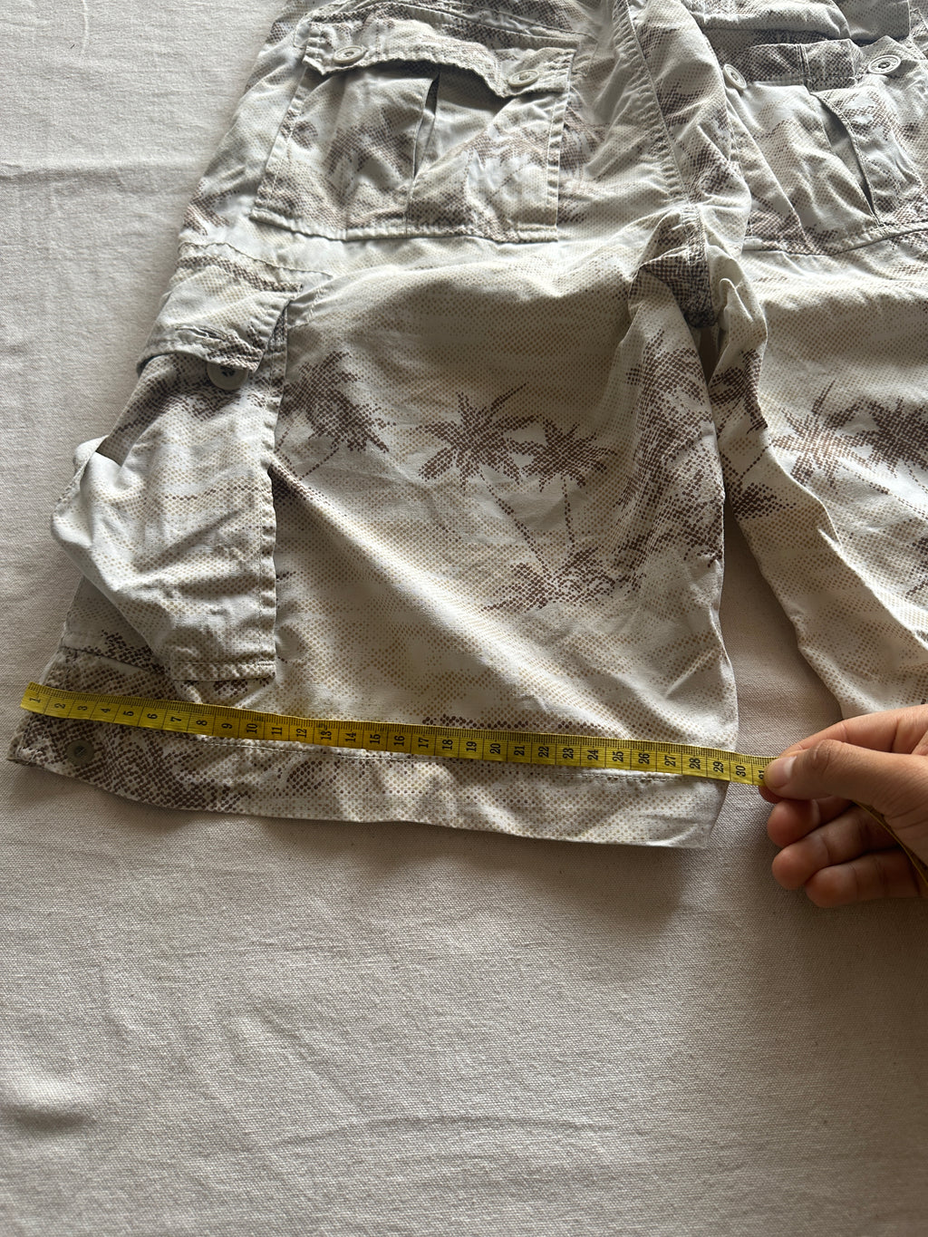 Quiksilver — Short Cargo Camu, Talla 33