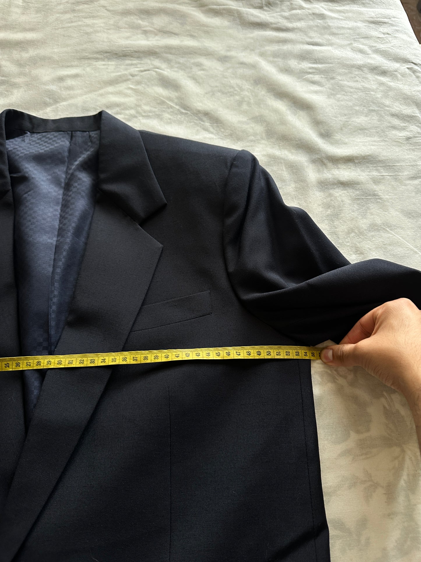 Suit - L