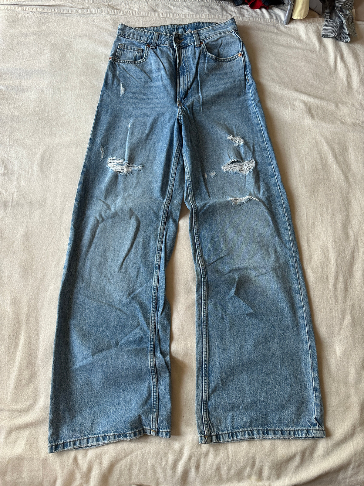 H&M — Pantalón, Talla EUR 36