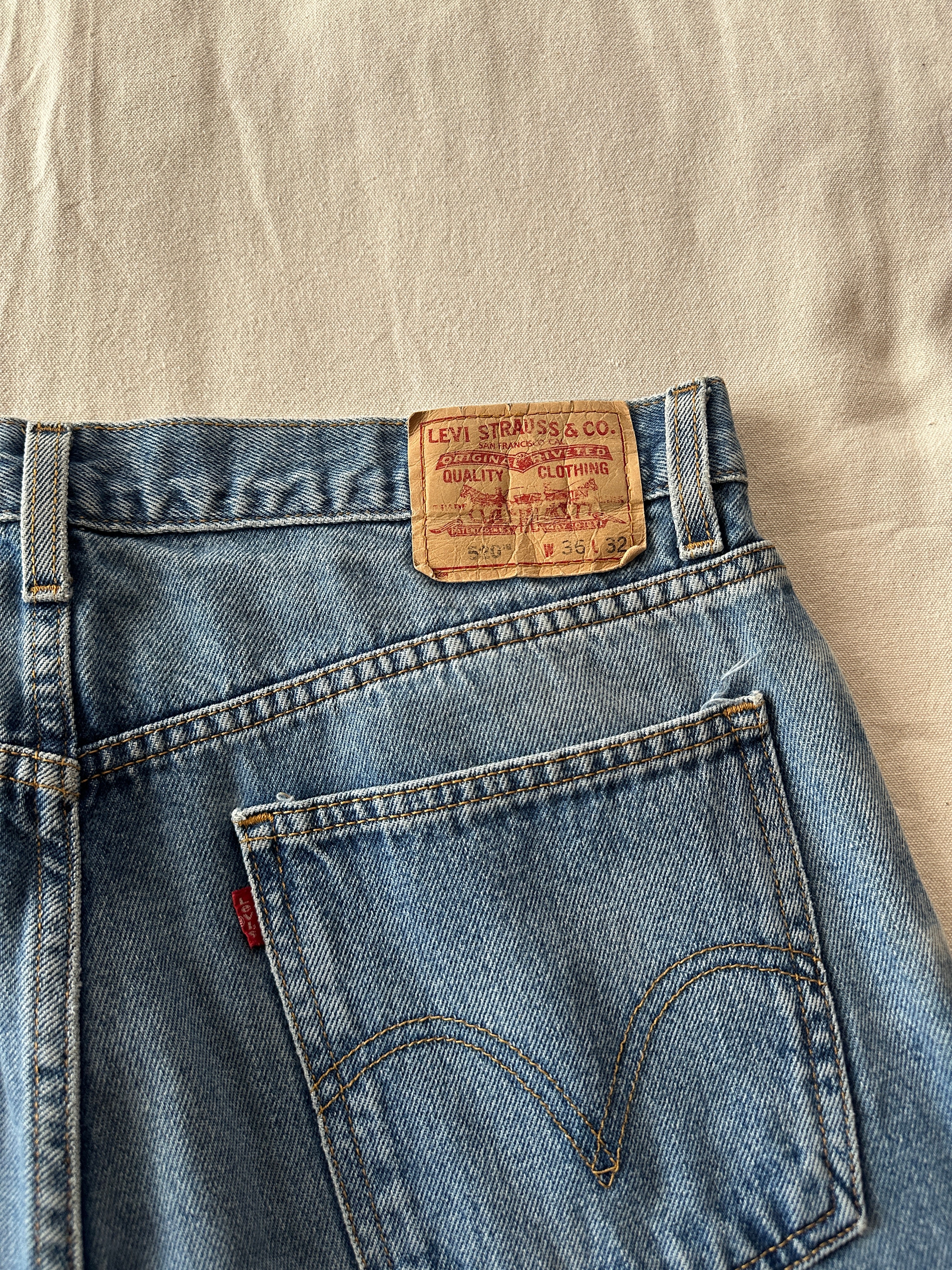 Levi’s 520 — Baggy Jean, Talla 36x32
