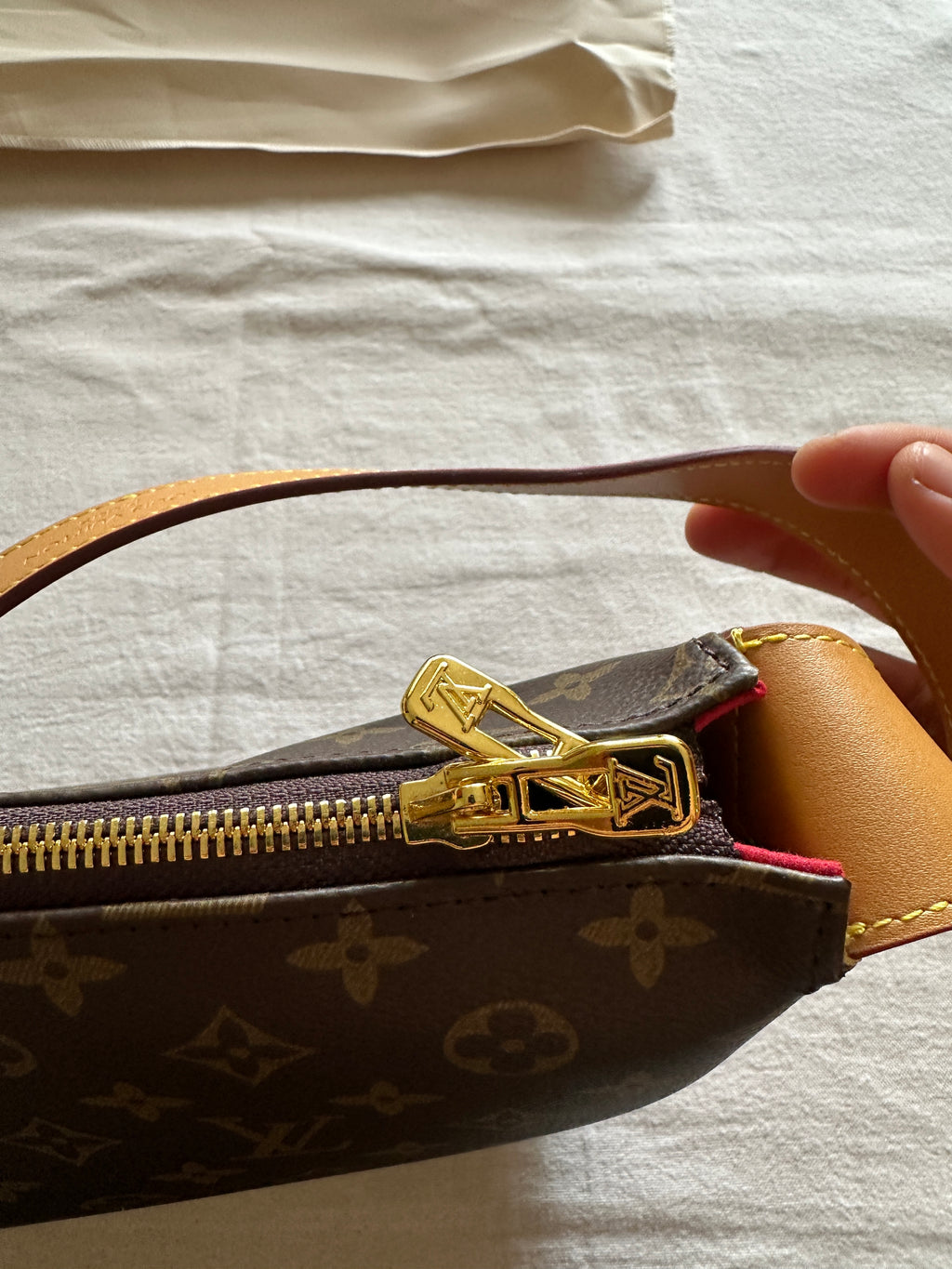 Louis Vuitton — Bolso Exclusivo Frances