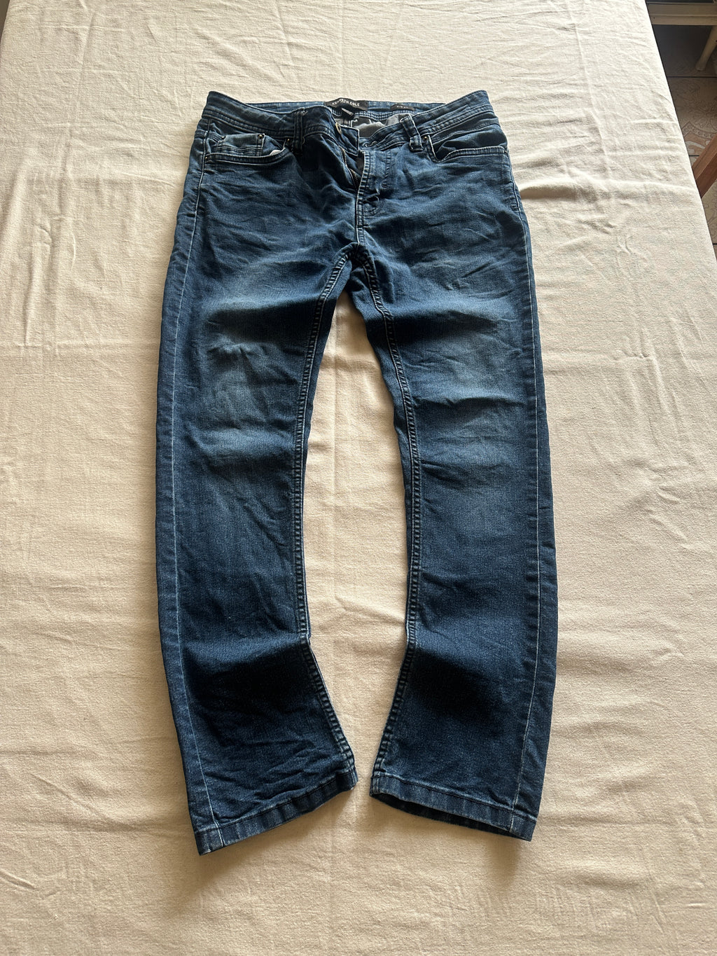 Kenneth Cole — Jean Slimfit, Talla 32