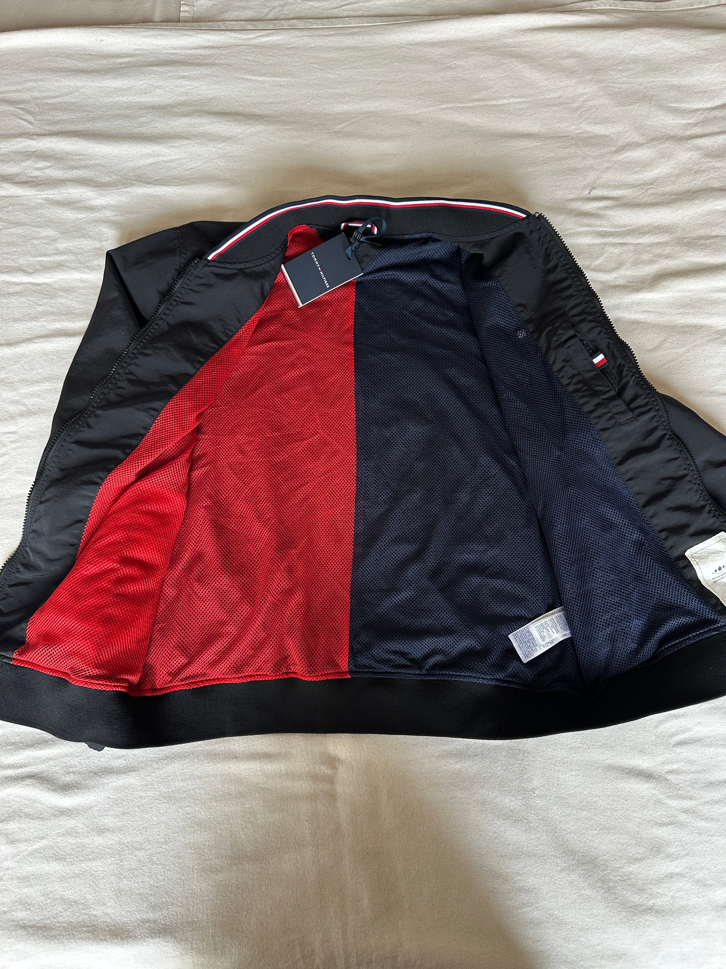 Tommy Hilfiger - Talla M