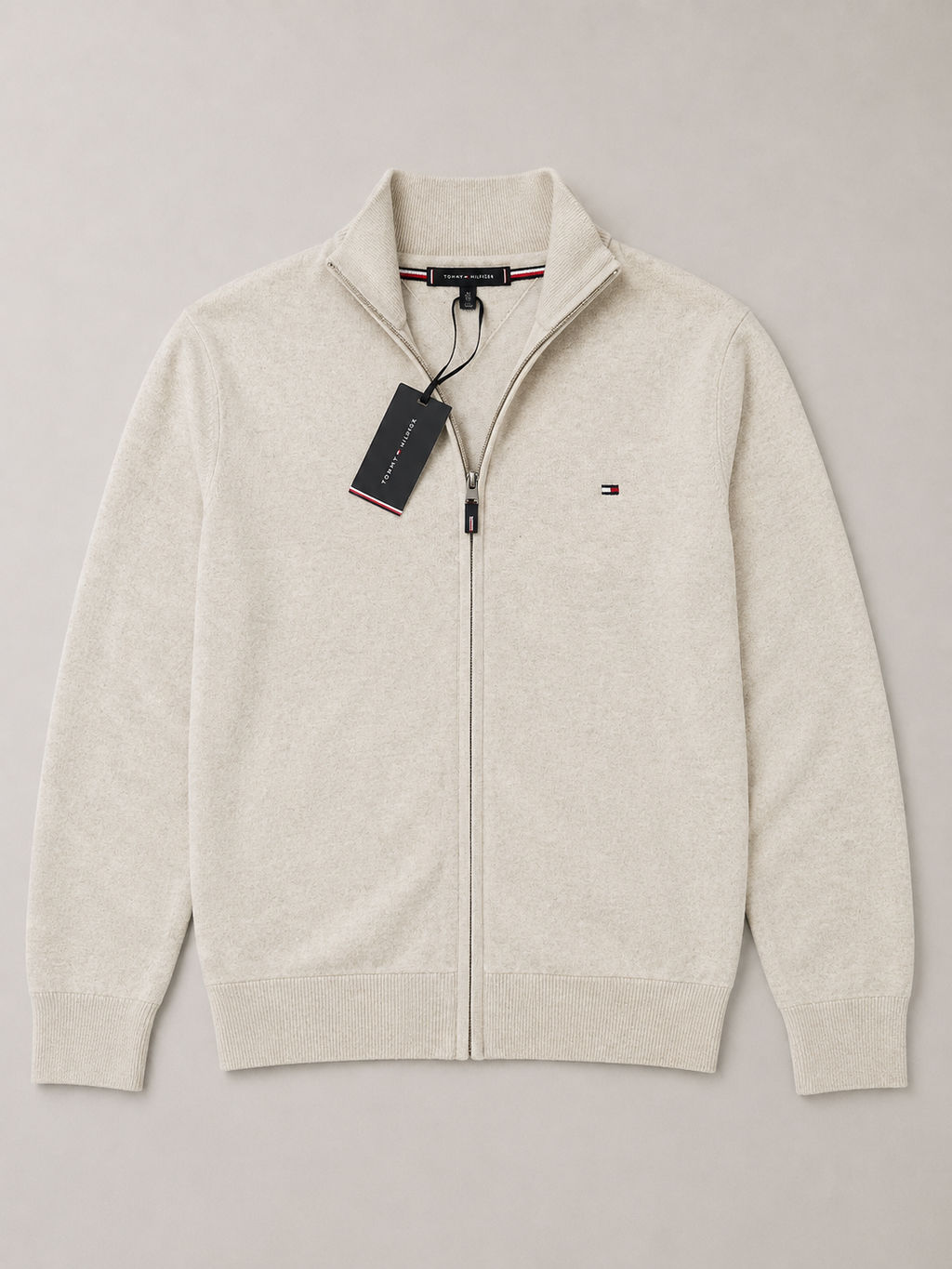 Tommy Hilfiger — Talla M