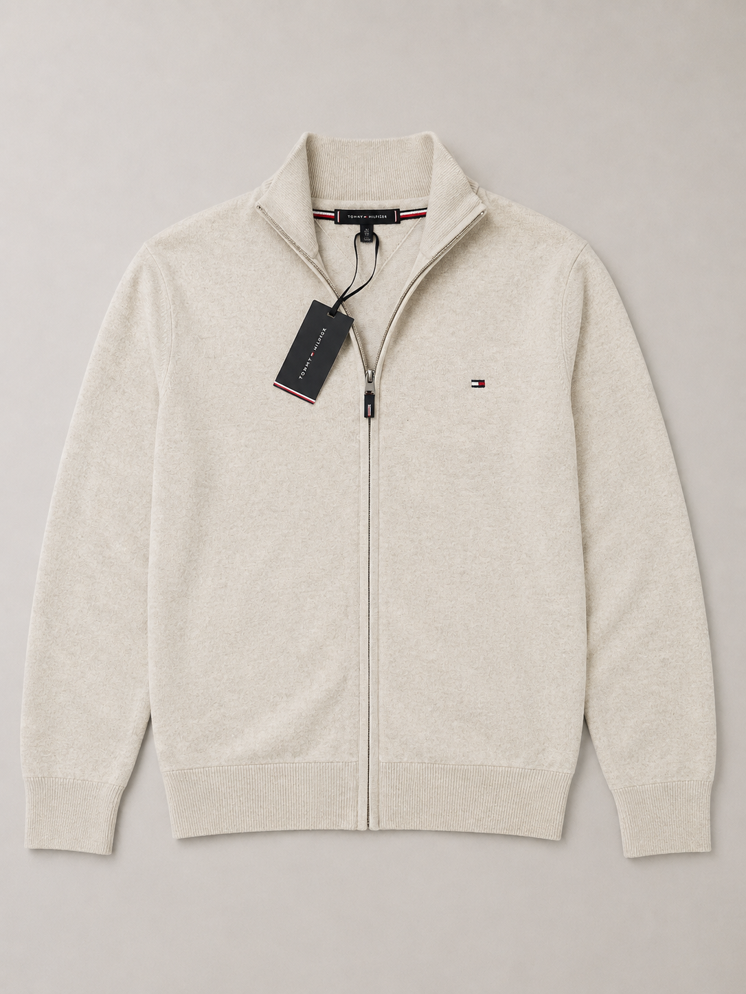 Tommy Hilfiger — Talla M