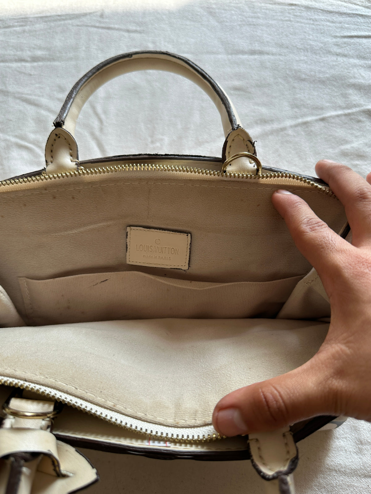 Louis Vuitton Petit Palais Handbag