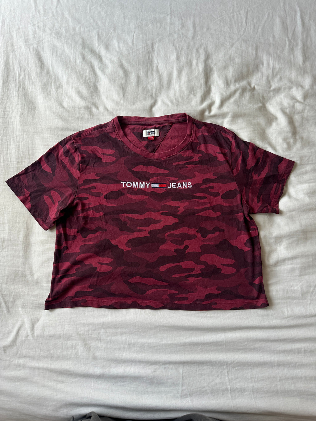 1. Tommy Hilfiger — Polo Camu Dama, Talla S